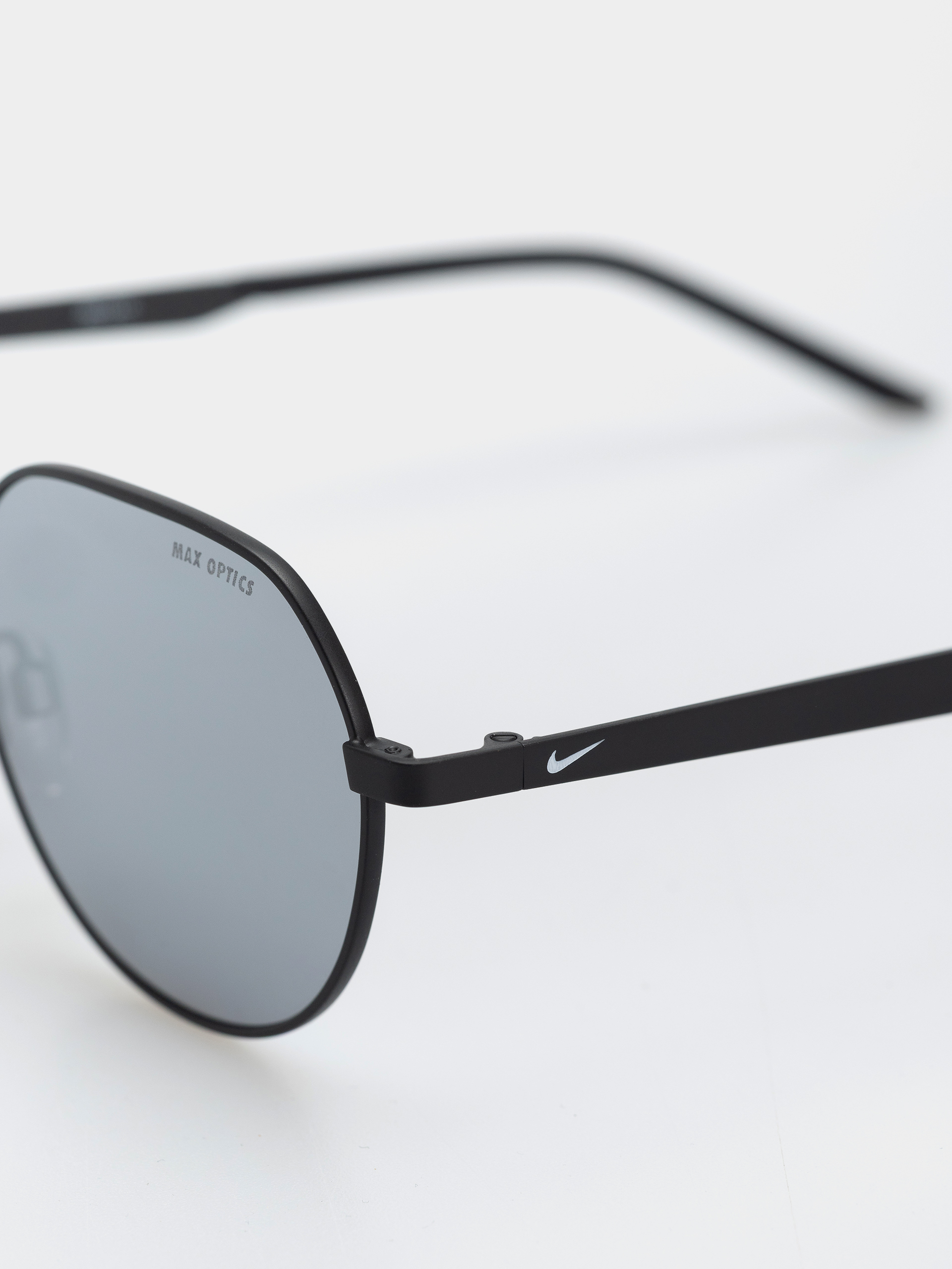 Nike Traveler Trend Sunglasses (matte black/chrome mirror)