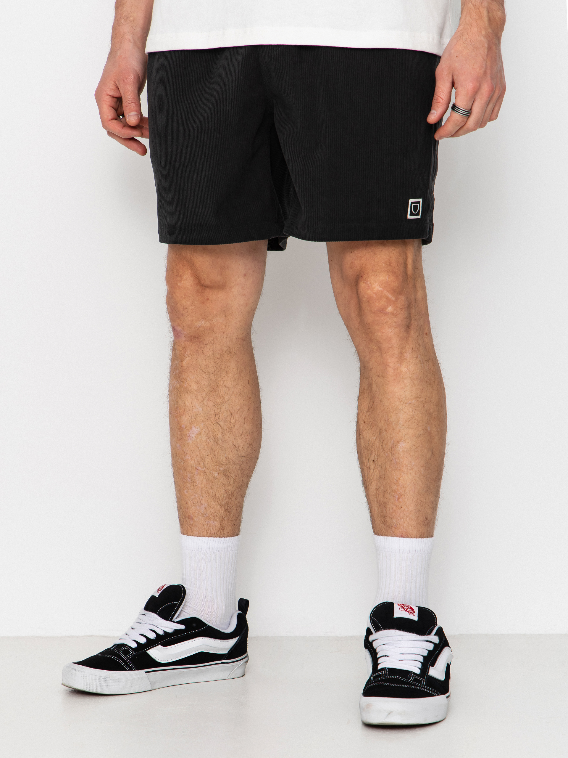 Brixton Everyday Corduroy Shorts (vintage black)
