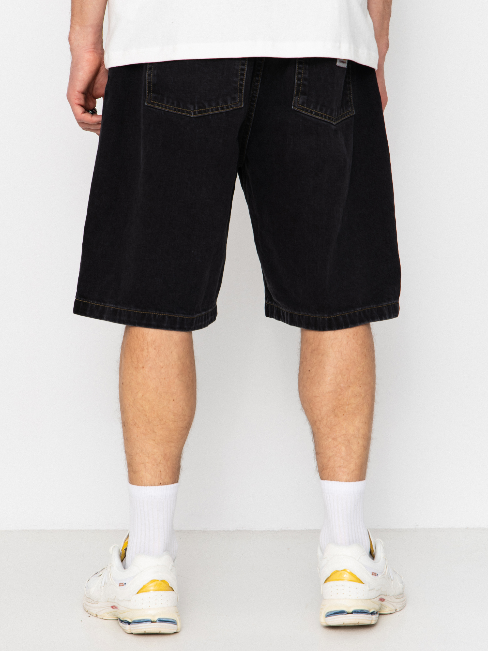 Carhartt WIP Shorts Brandon (black stone washed)