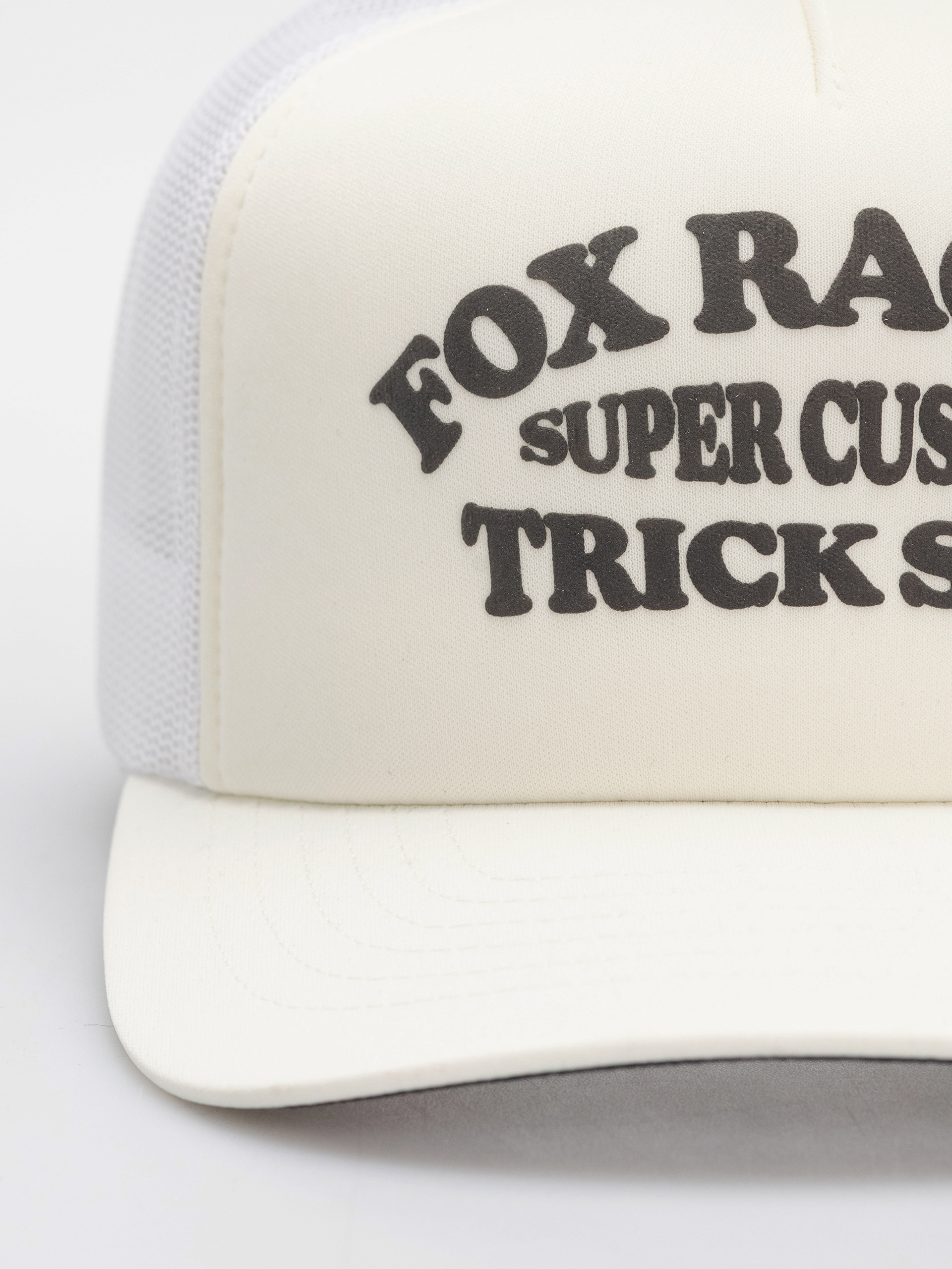 Fox Trick Mesh Trucker Cap (off white)