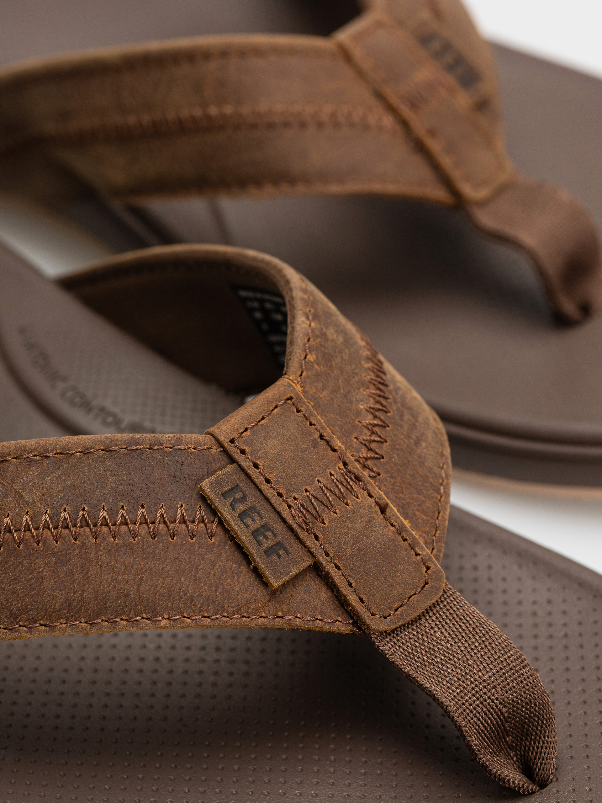 Reef Flip-flops Cushion Phantom 2.0 LE (toffee)