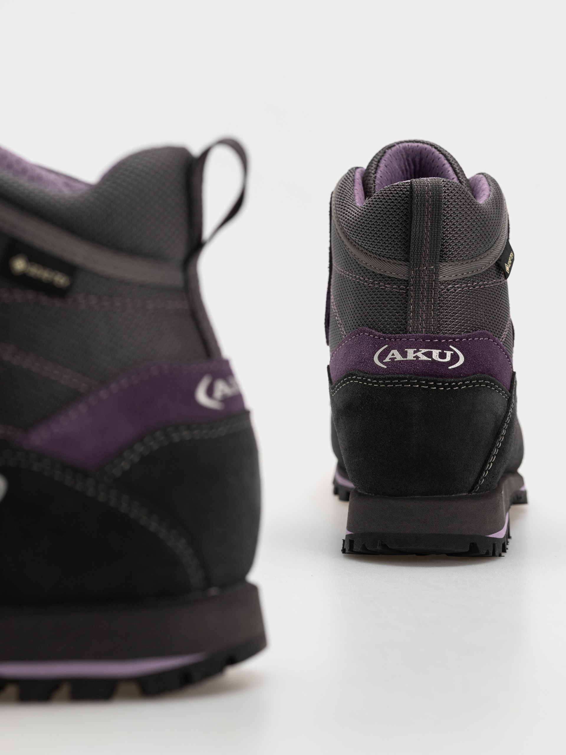 AKU Schuhe Trekker Lite III GTX Wmn (anthracite/violet)