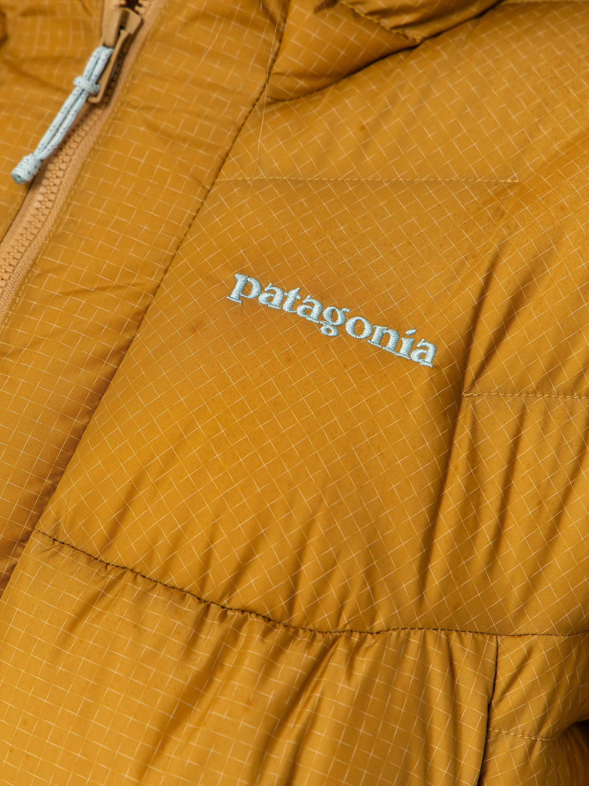 Patagonia Durable Down Parka Jacket Wmn (bobcat brown)