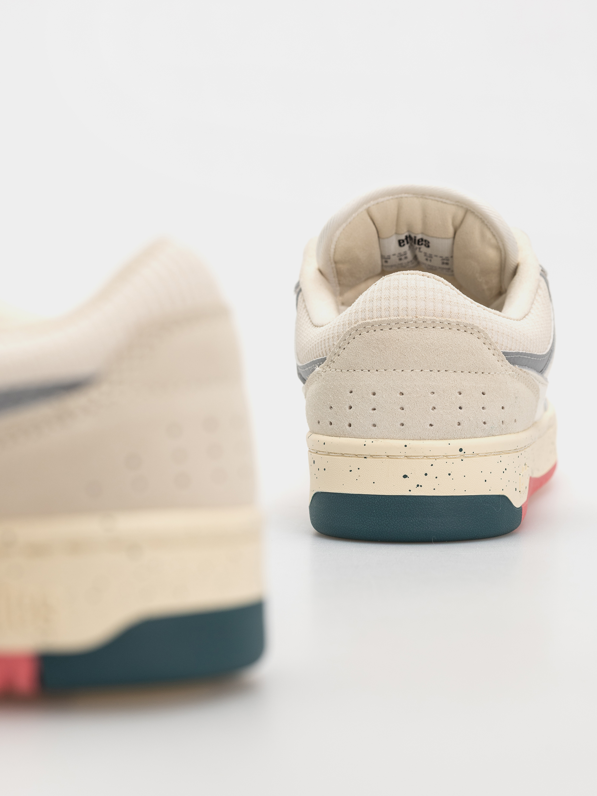 Etnies Schuhe Loot (white/pink blue)
