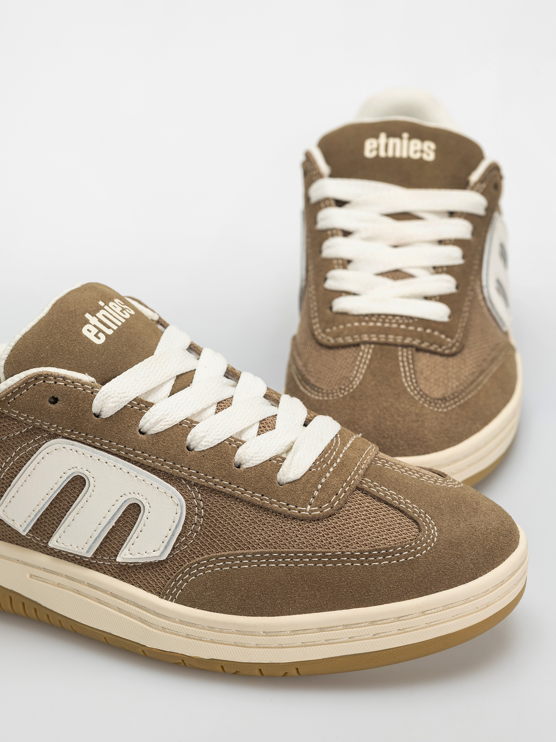 Etnies Schuhe Locut (brown)
