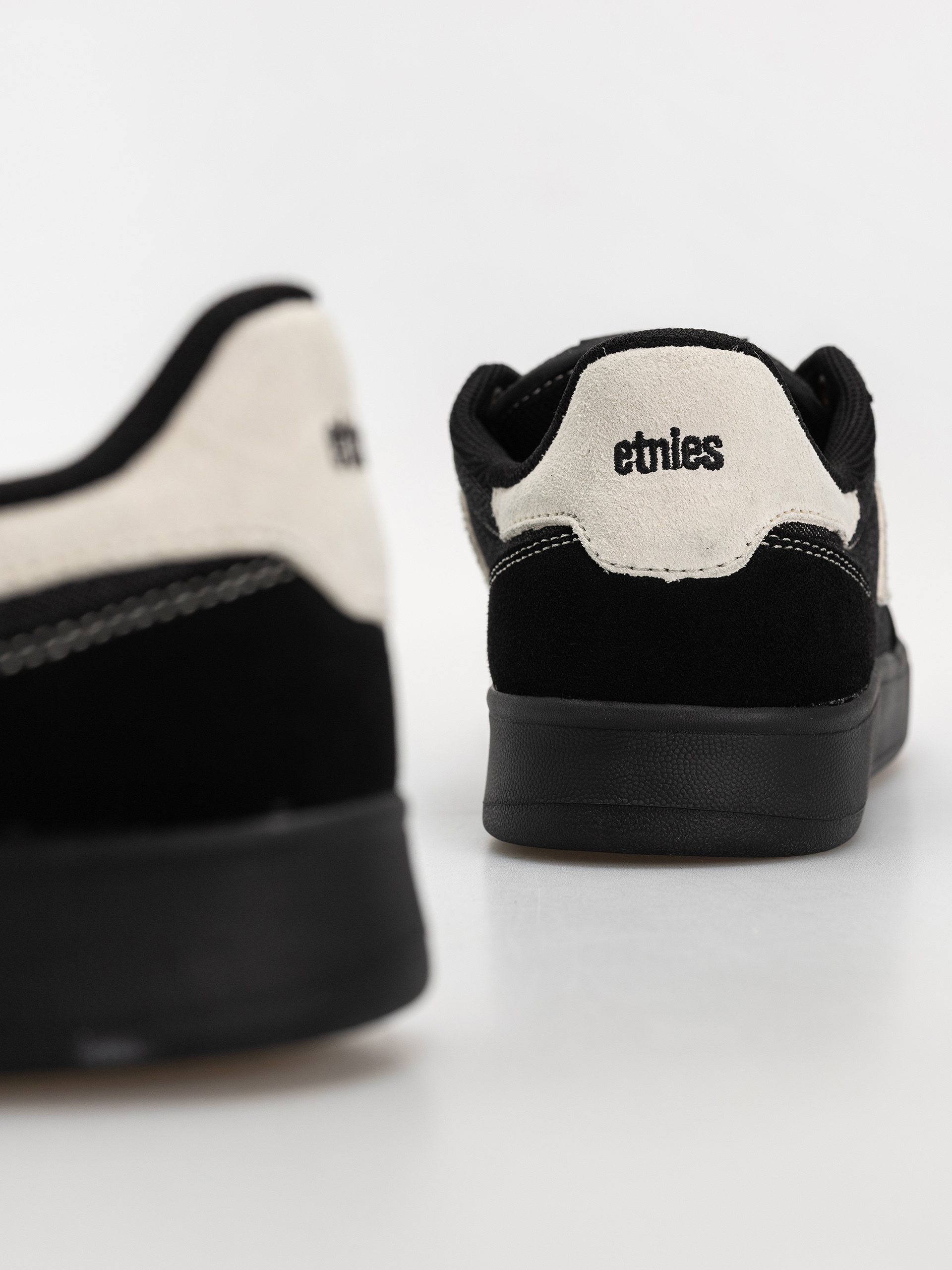 Etnies Shoes Emerson X Shimon (black)