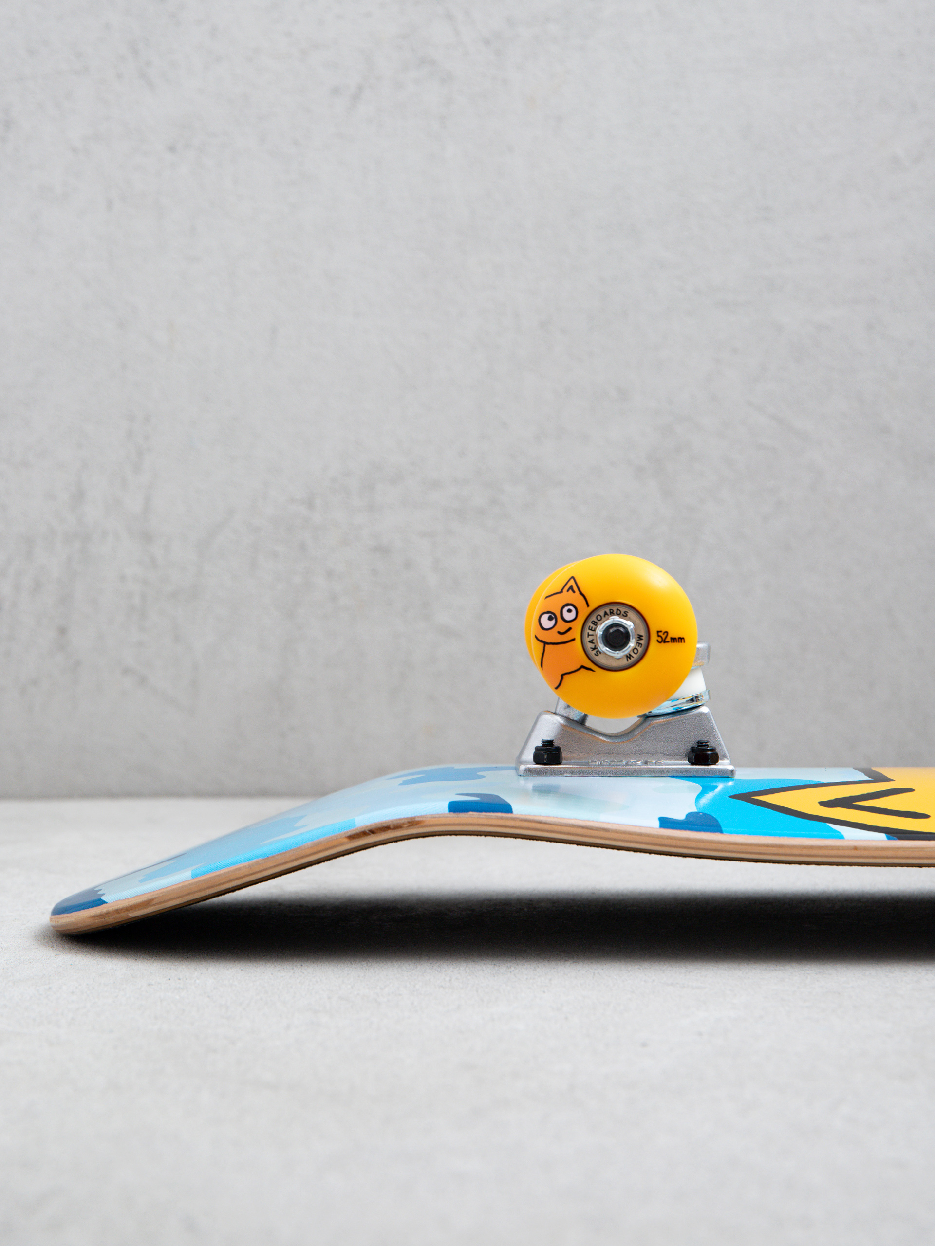 Meow Skateboards Big Cat Skateboard (camo blue)