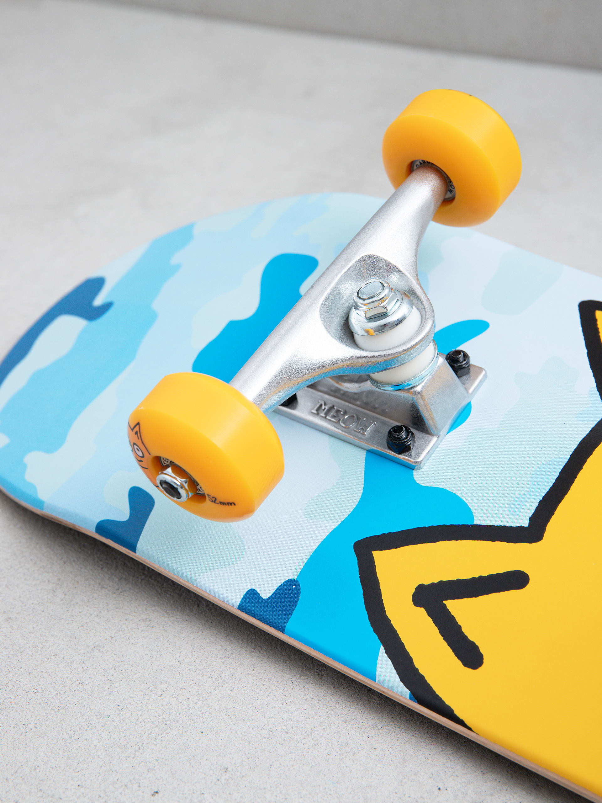 Meow Skateboards Big Cat Skateboard (camo blue)