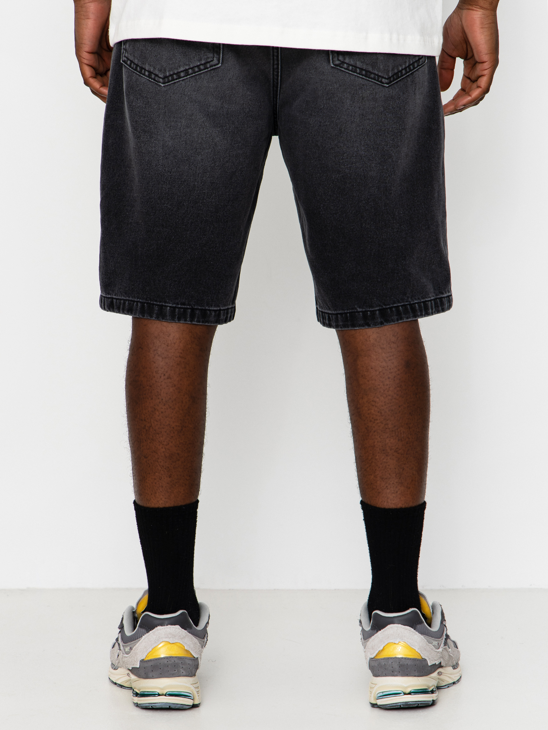 Carhartt WIP Landon Shorts (black worn bleached)