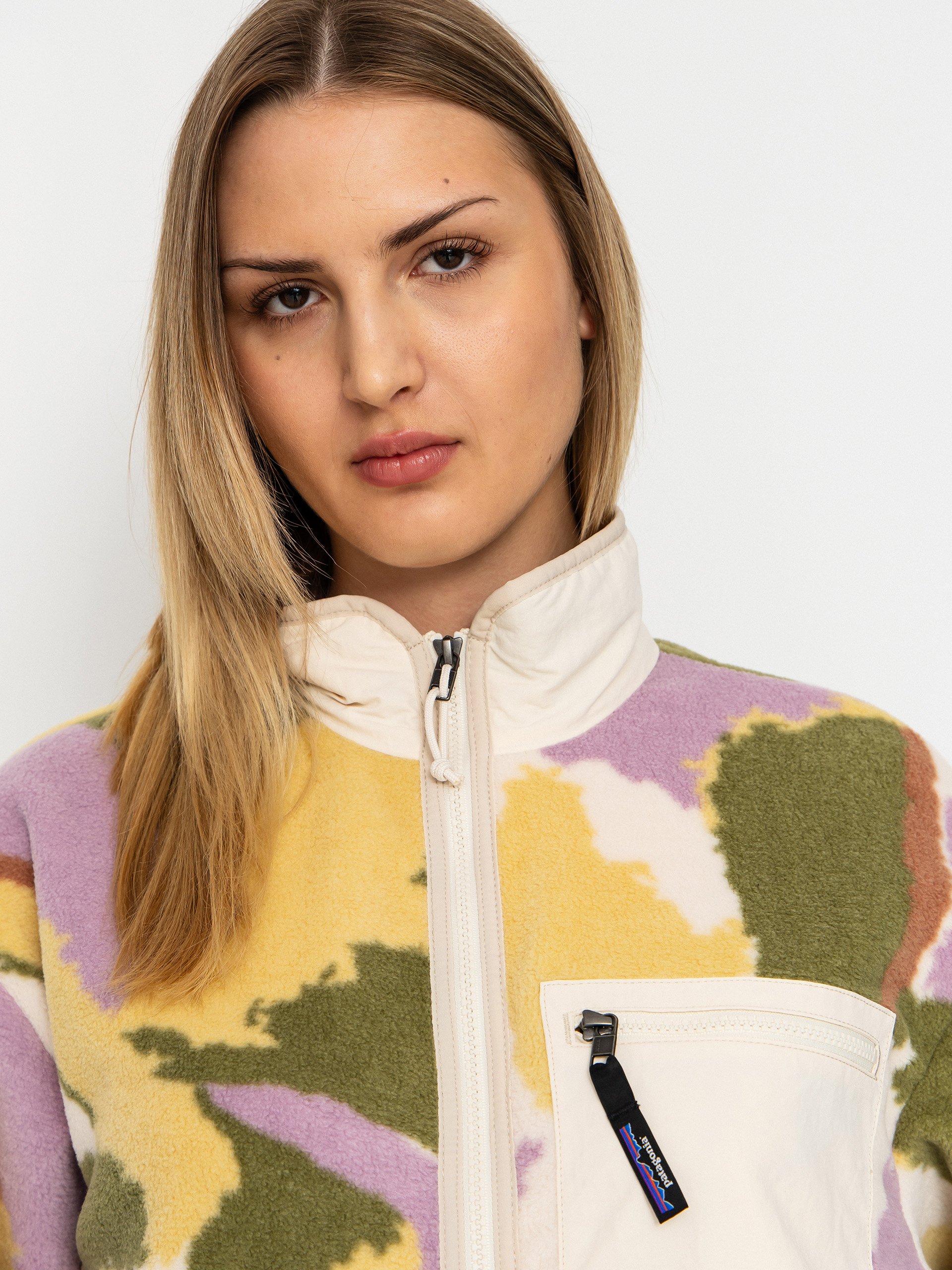 Womens Patagonia Synchilla Fleece  (sunshine/natural)
