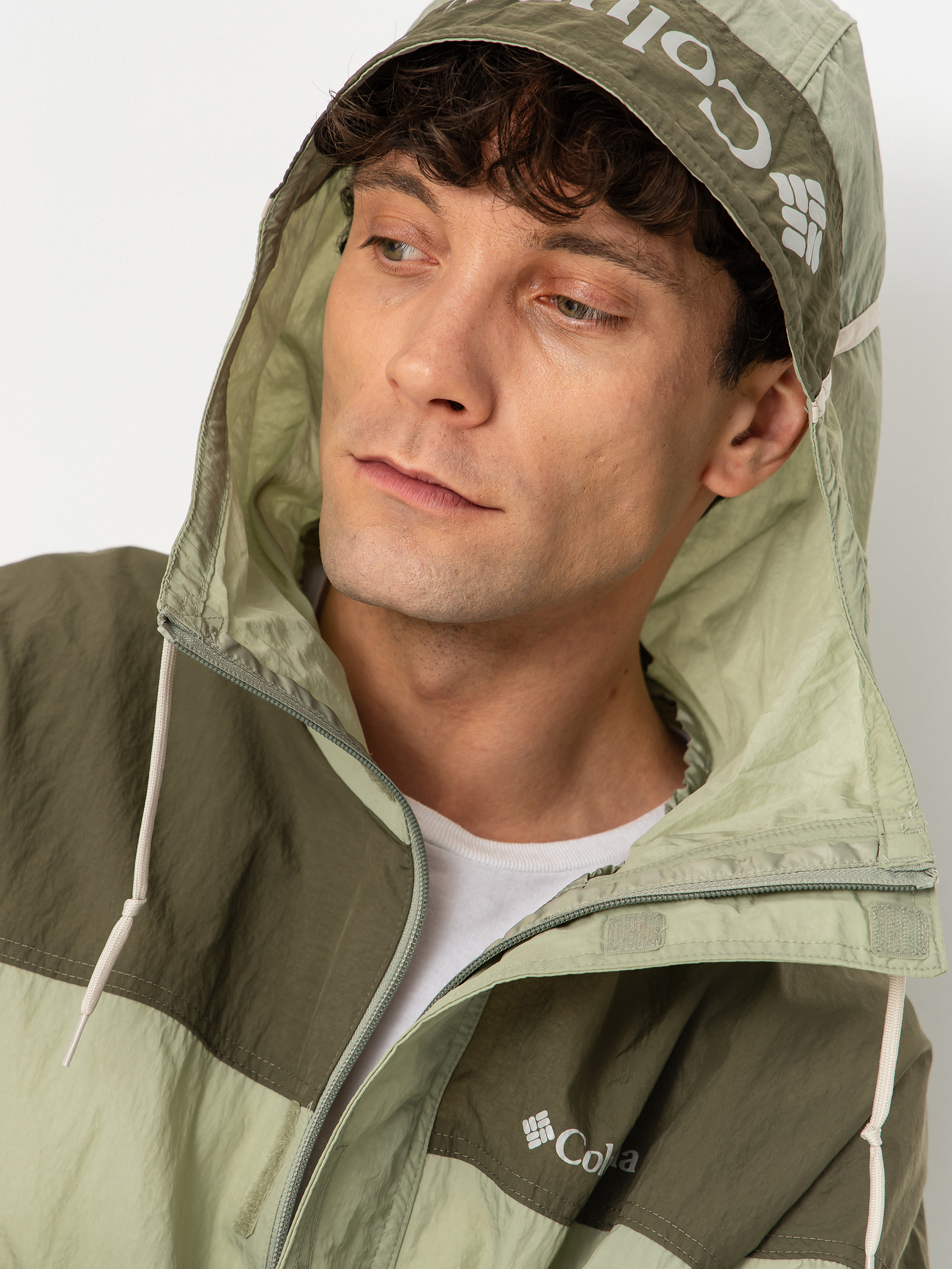 Columbia Challenger II Windbreaker Jacket (safari/stone green)
