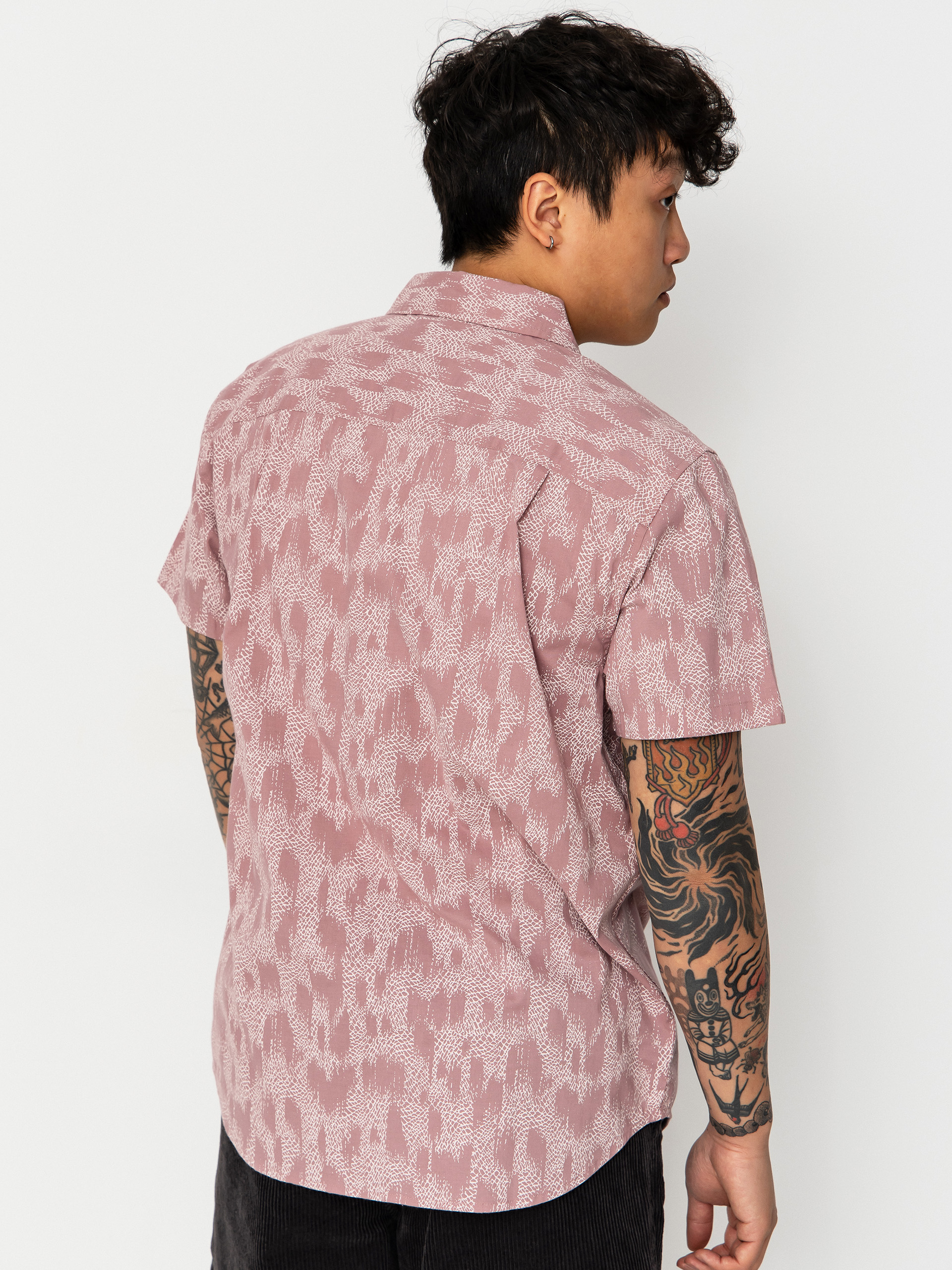 Brixton Charter Print Shirt (dark pink/silver crackle paint)