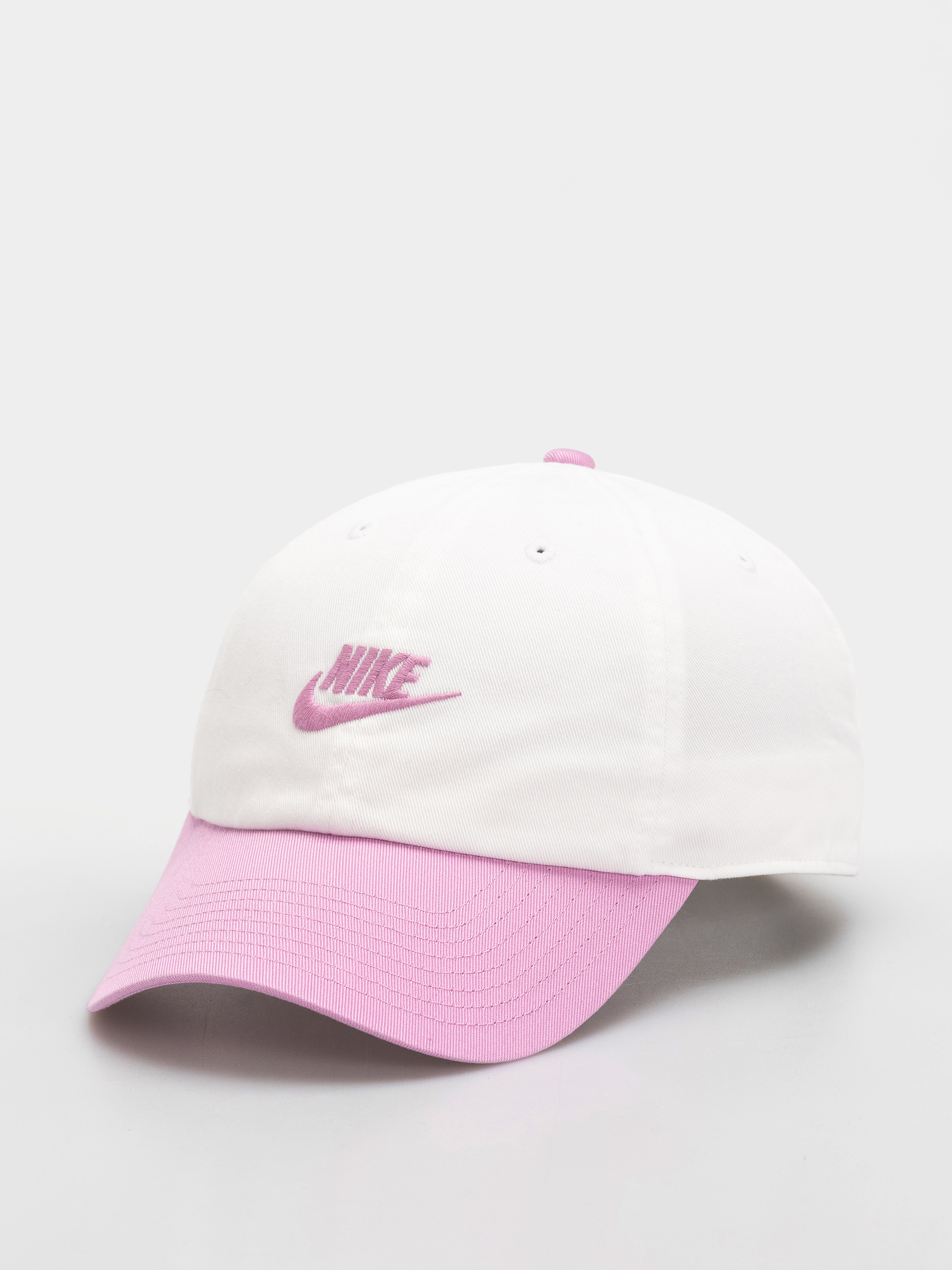 Nike SB Club Cap