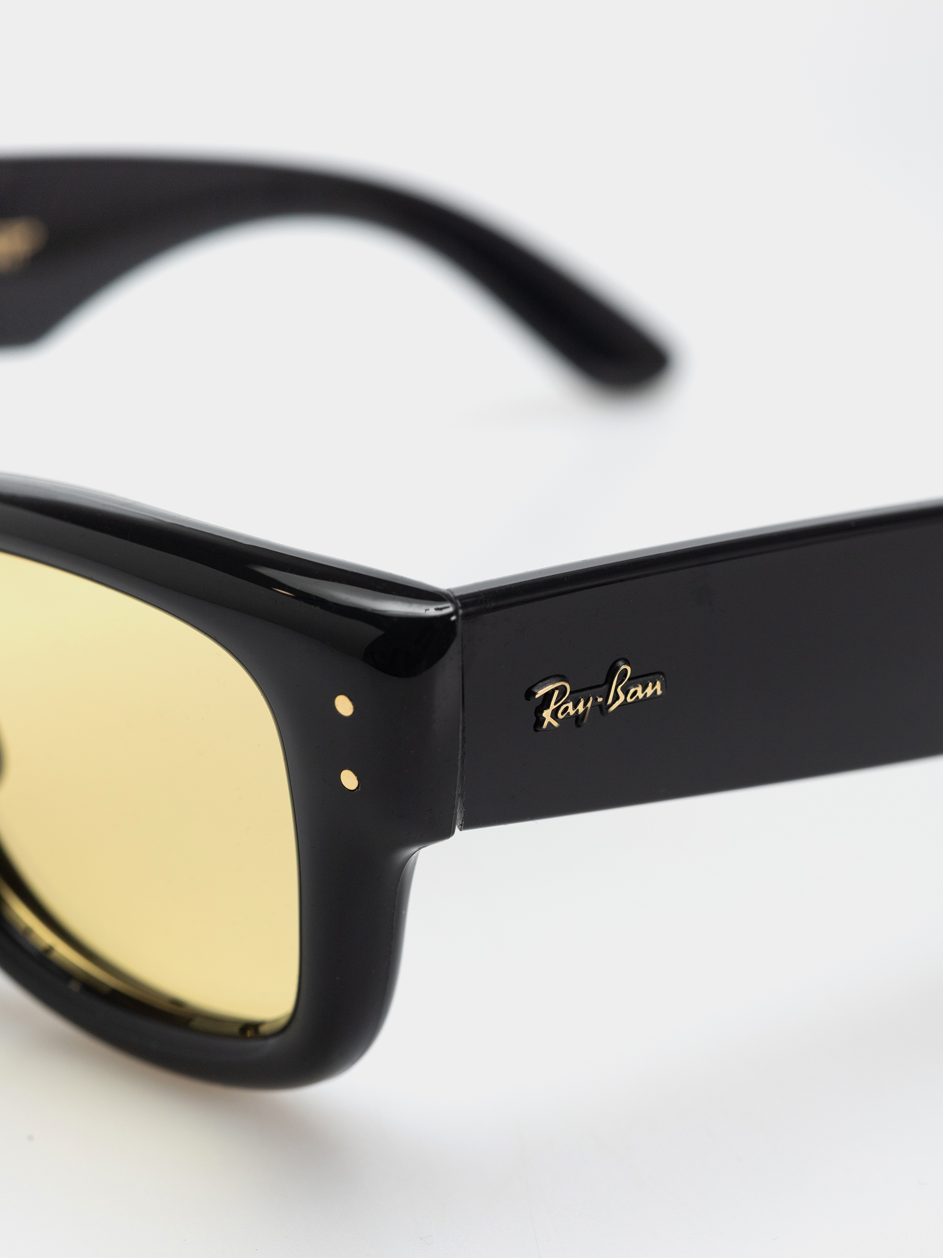 Ray-Ban Wayfarer Puffer Sunglasses (polerowany czarny/żółty)