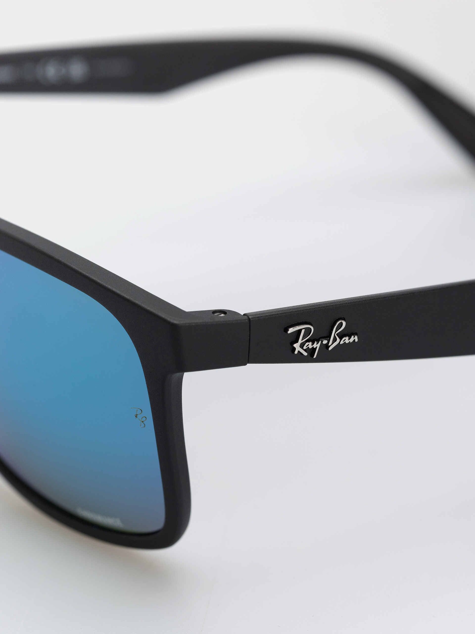 Ray-Ban Rb4264 Polarized Sunglasses (matowy czarny/blue polarized)