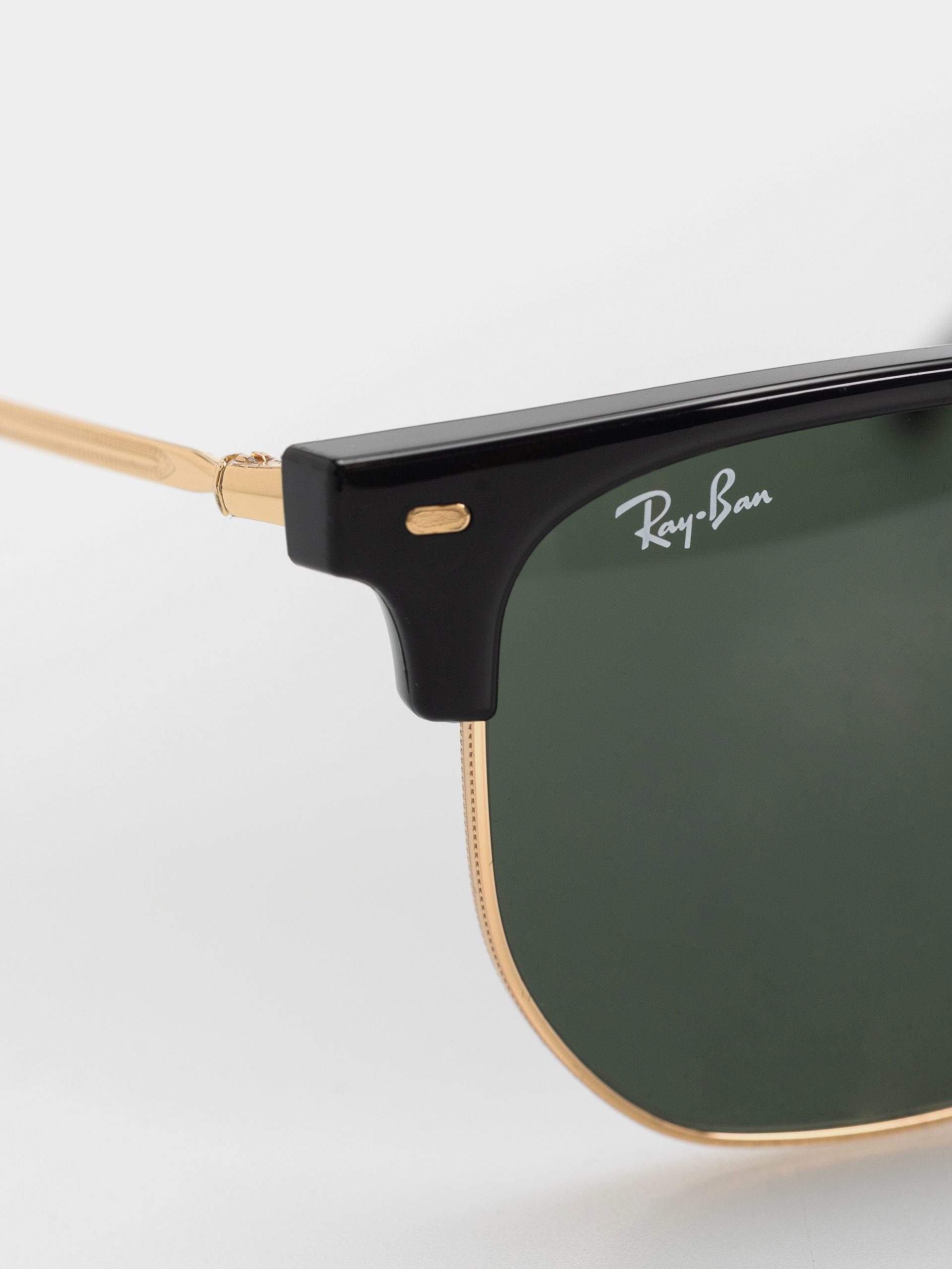 Ray-Ban New Clubmaster Sunglasses (polerowany czarno-złote/zielony)