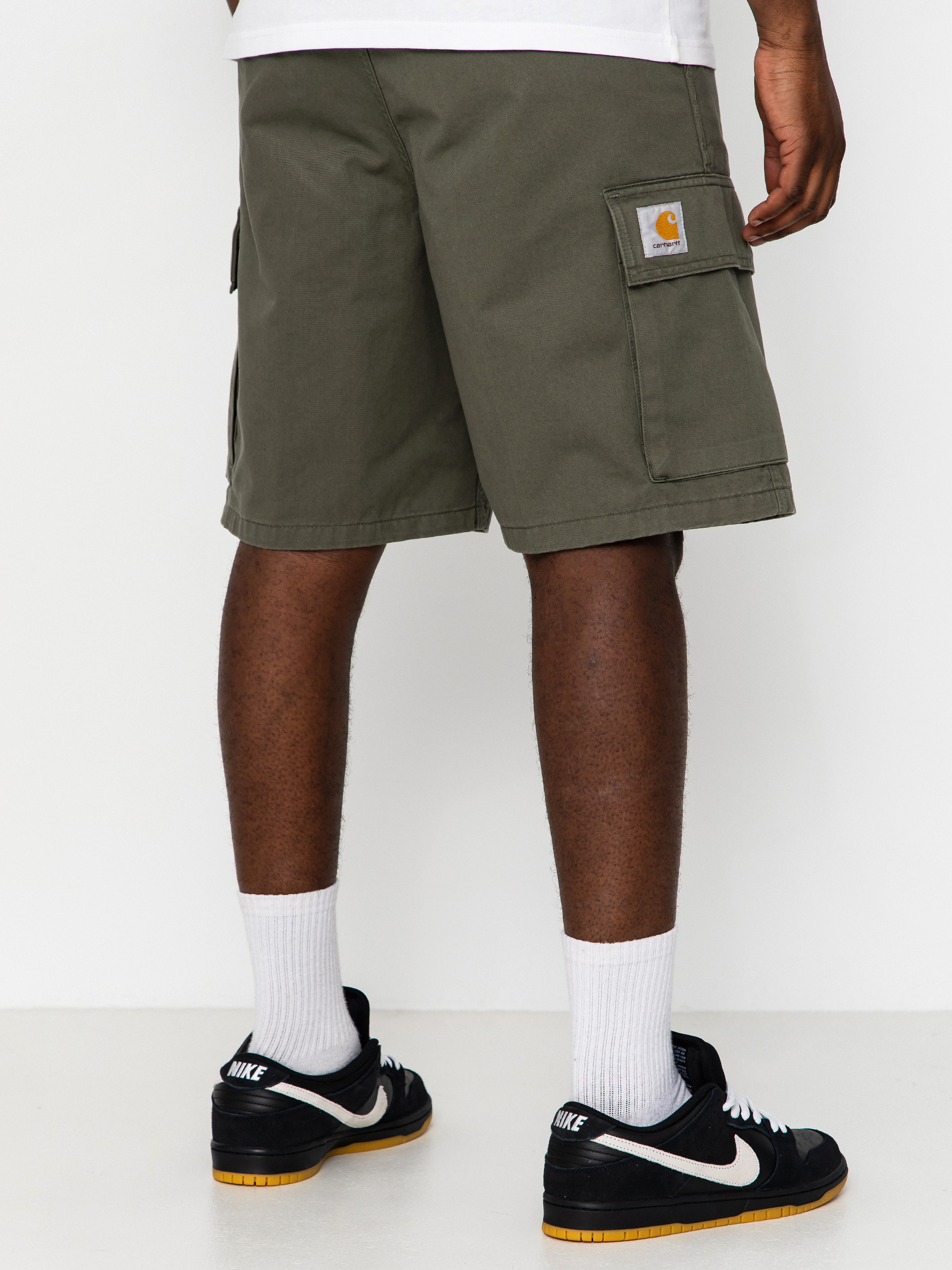 Carhartt WIP Kade Cargo Shorts (leaf)
