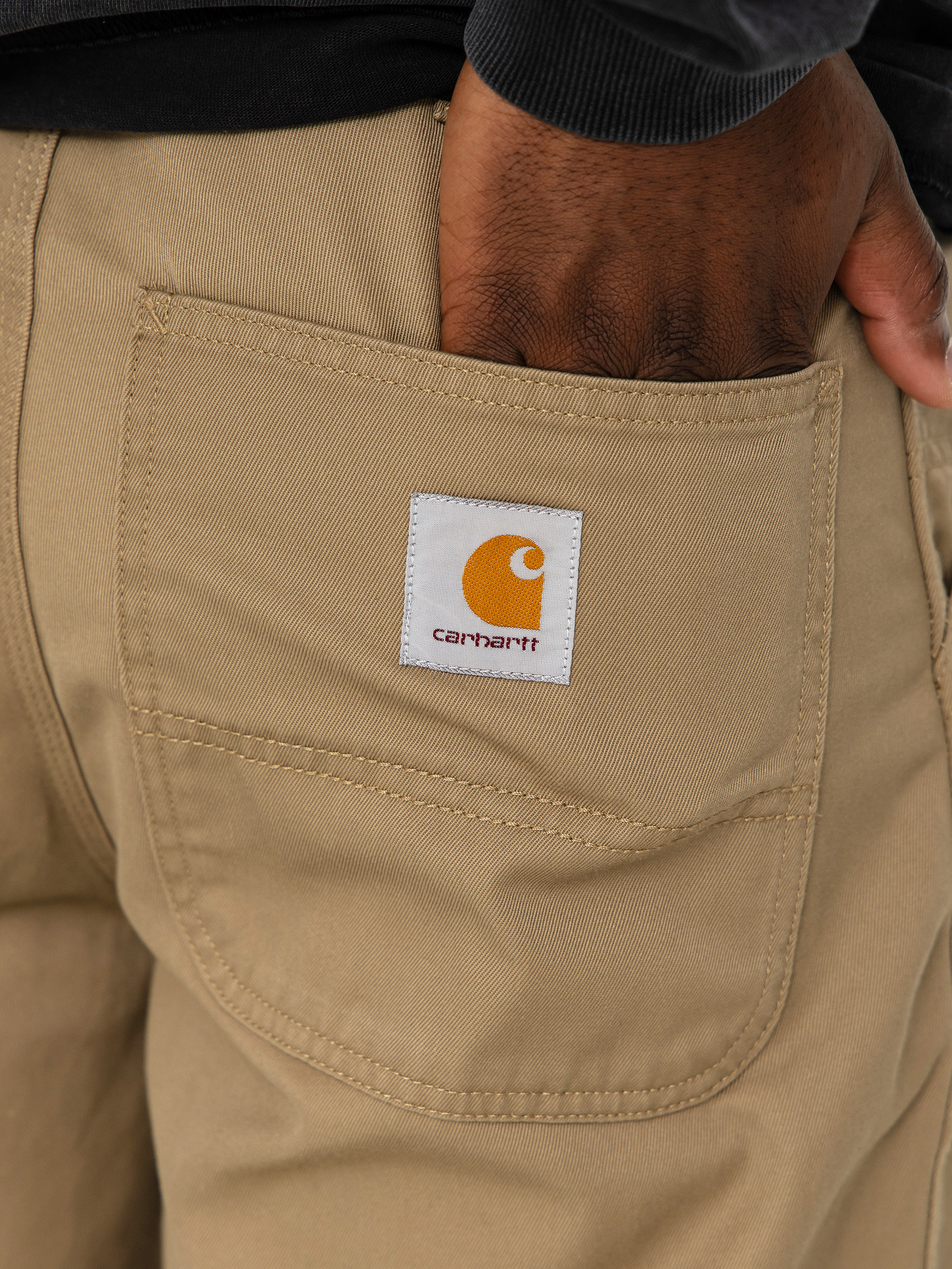 Carhartt WIP Simple Shorts (leather)