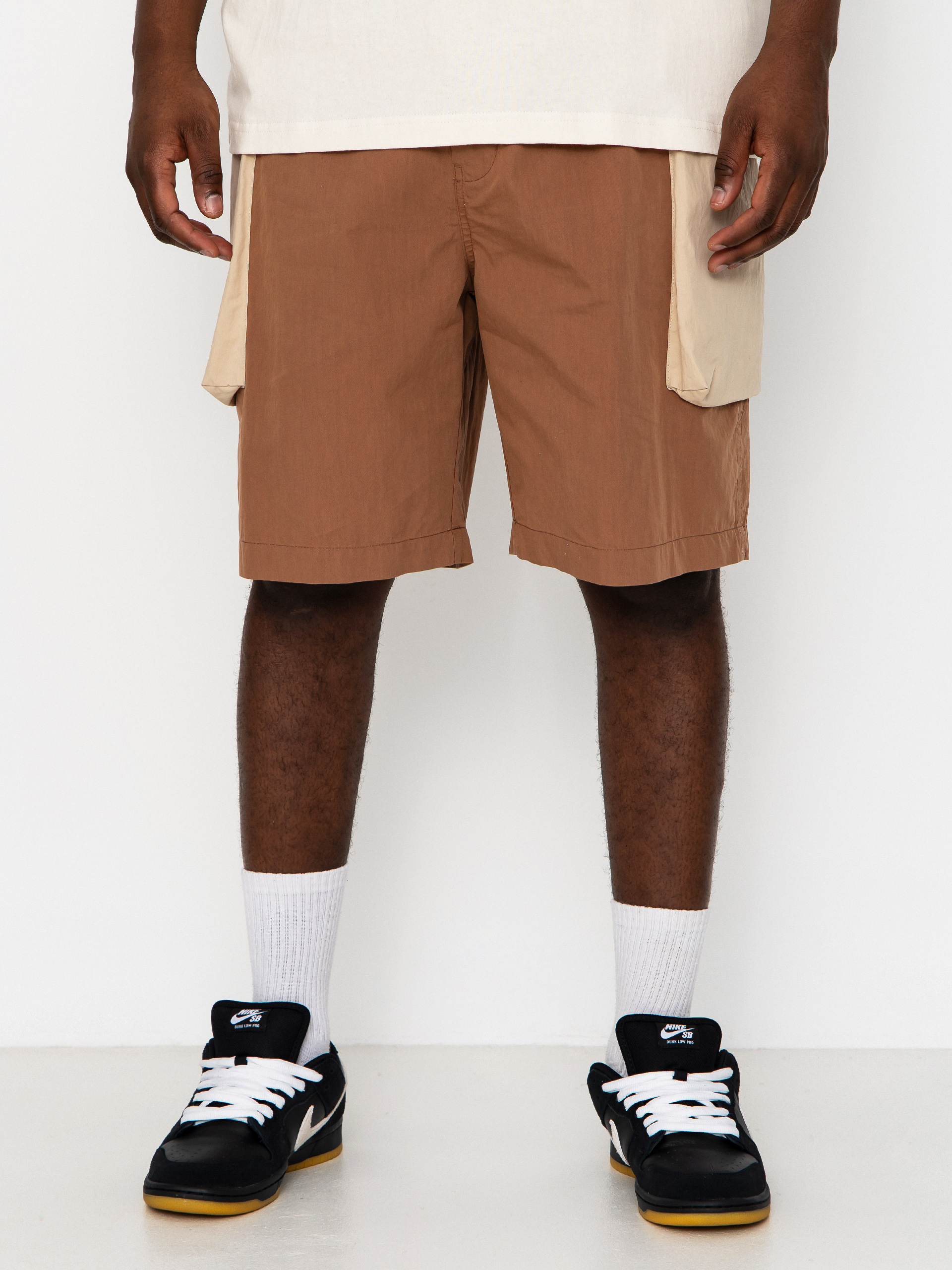 Deus Ex Machina Duck Dive Shorts (camel brown)