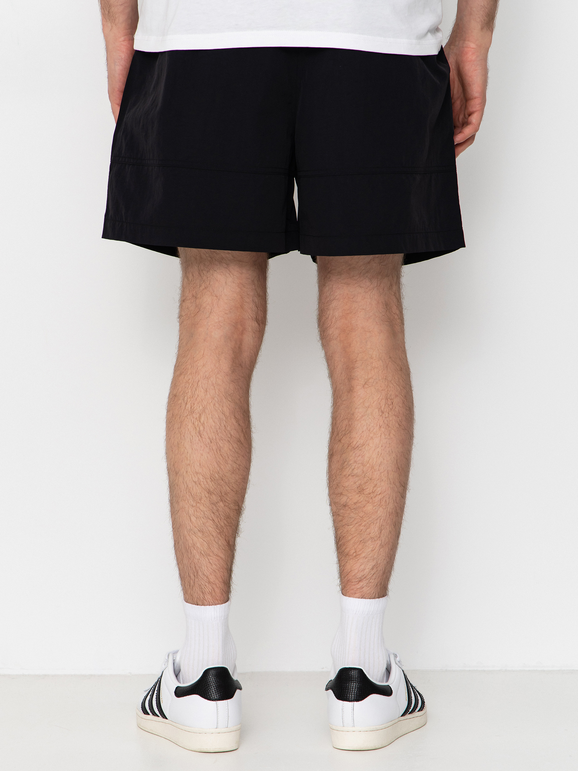 The North Face Tnf Red Box Nylon Belted Shorts (tnf black)