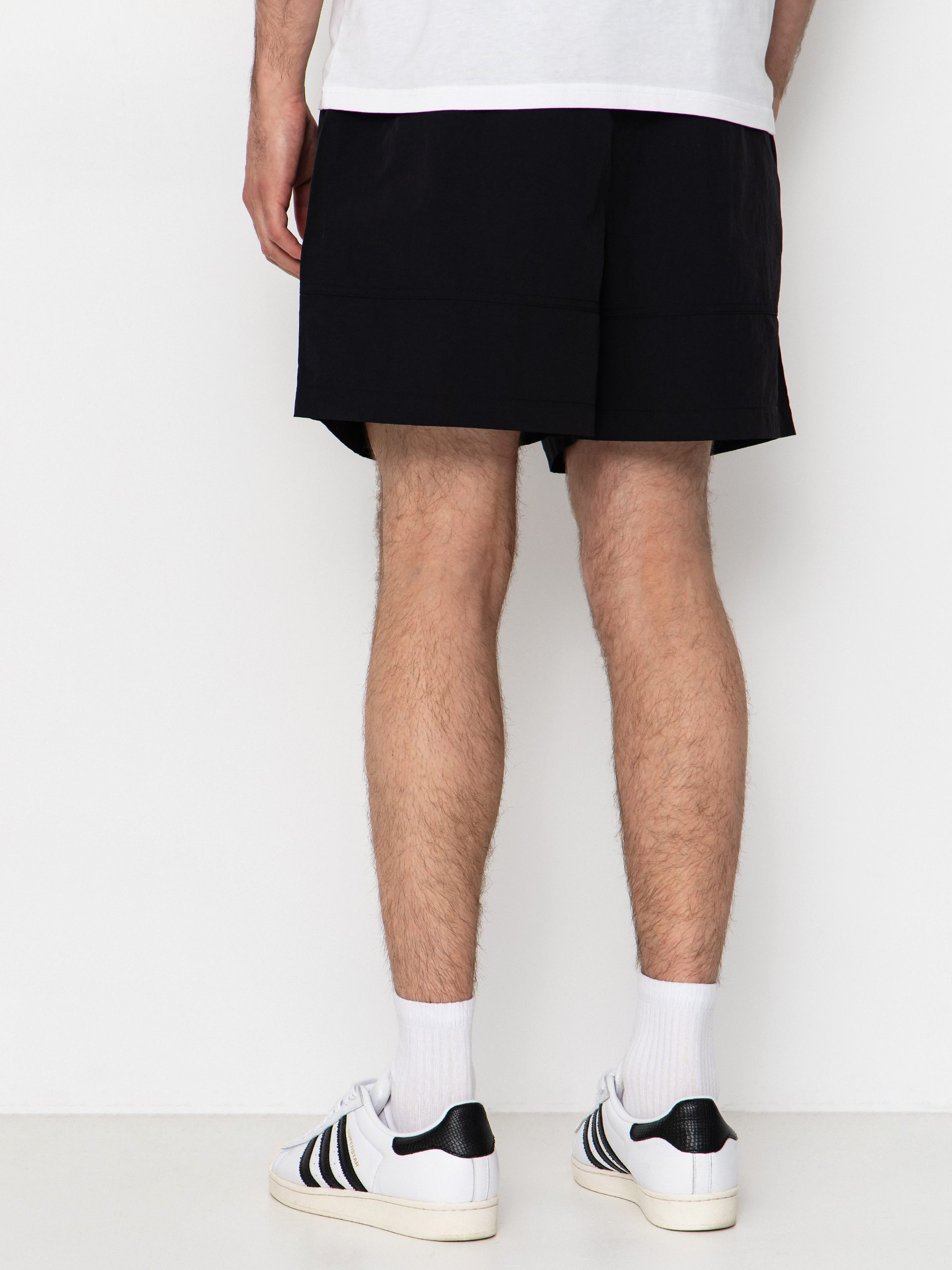 The North Face Tnf Red Box Nylon Belted Shorts (tnf black)