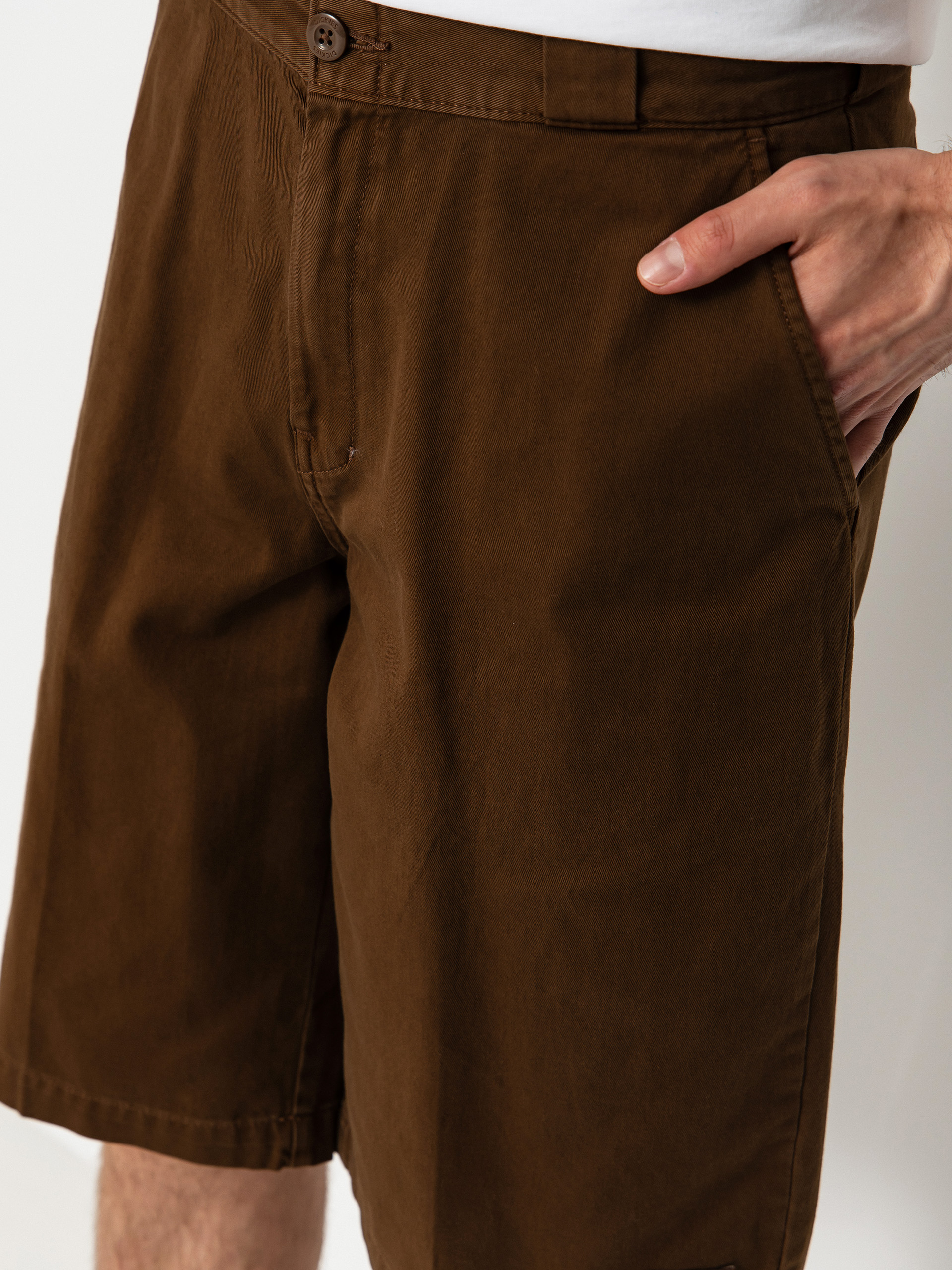 Dickies 247 Garment Dyed 13 Inch Shorts (timber brown)