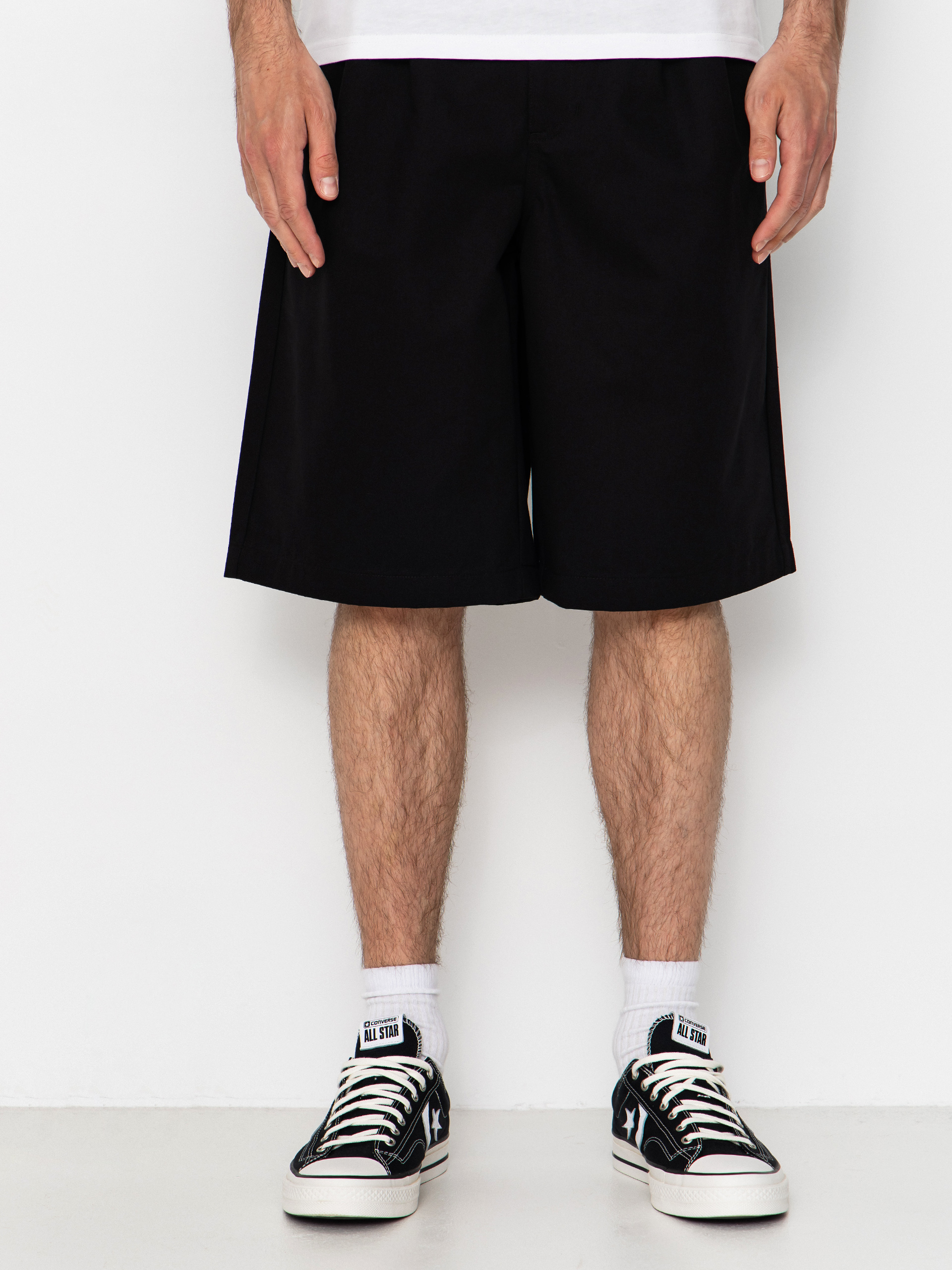 HUF Shorts Sorta Long Chino - black (black)