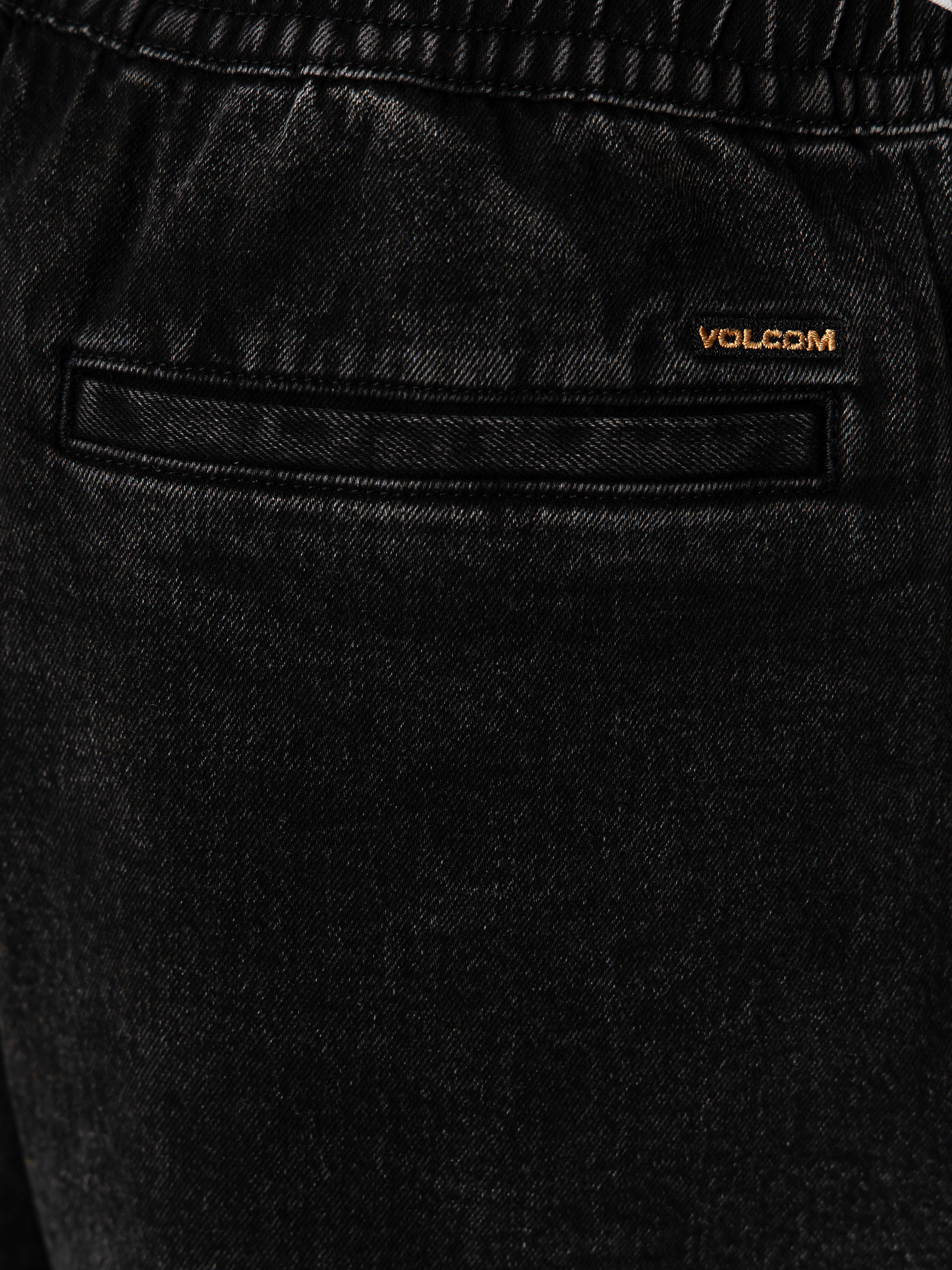Volcom Freazy Ew 22 Shorts (blackity black)