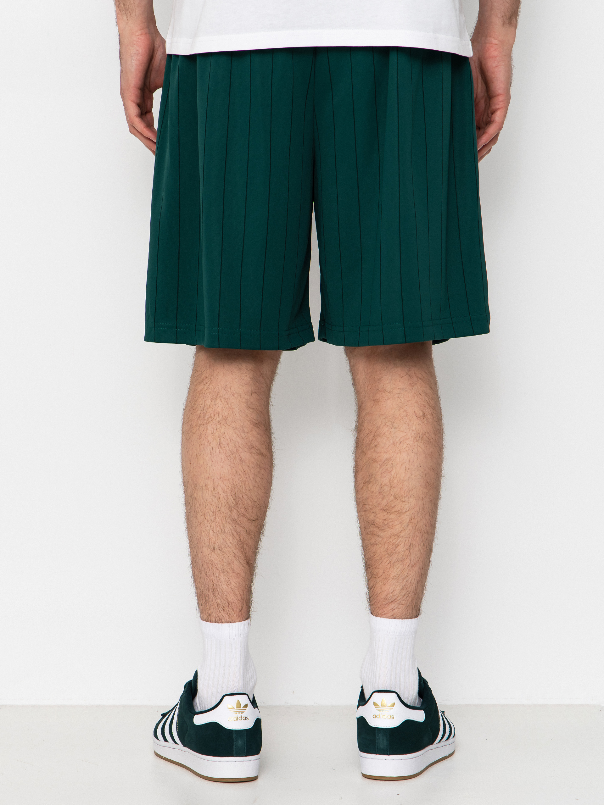 Karl Kani Shorts Insignia Shadow Pinstripe Soccer (green)