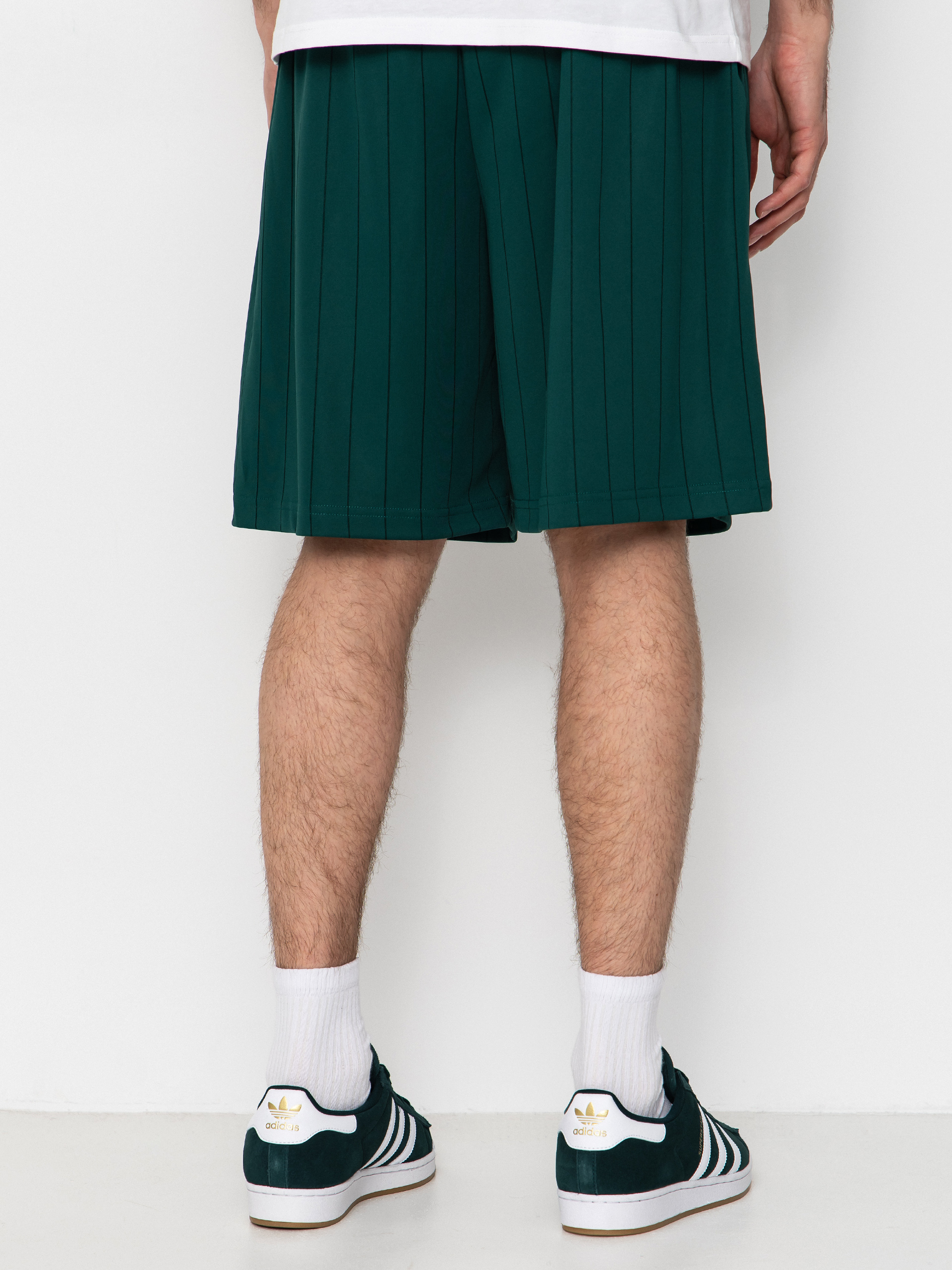Karl Kani Shorts Insignia Shadow Pinstripe Soccer (green)