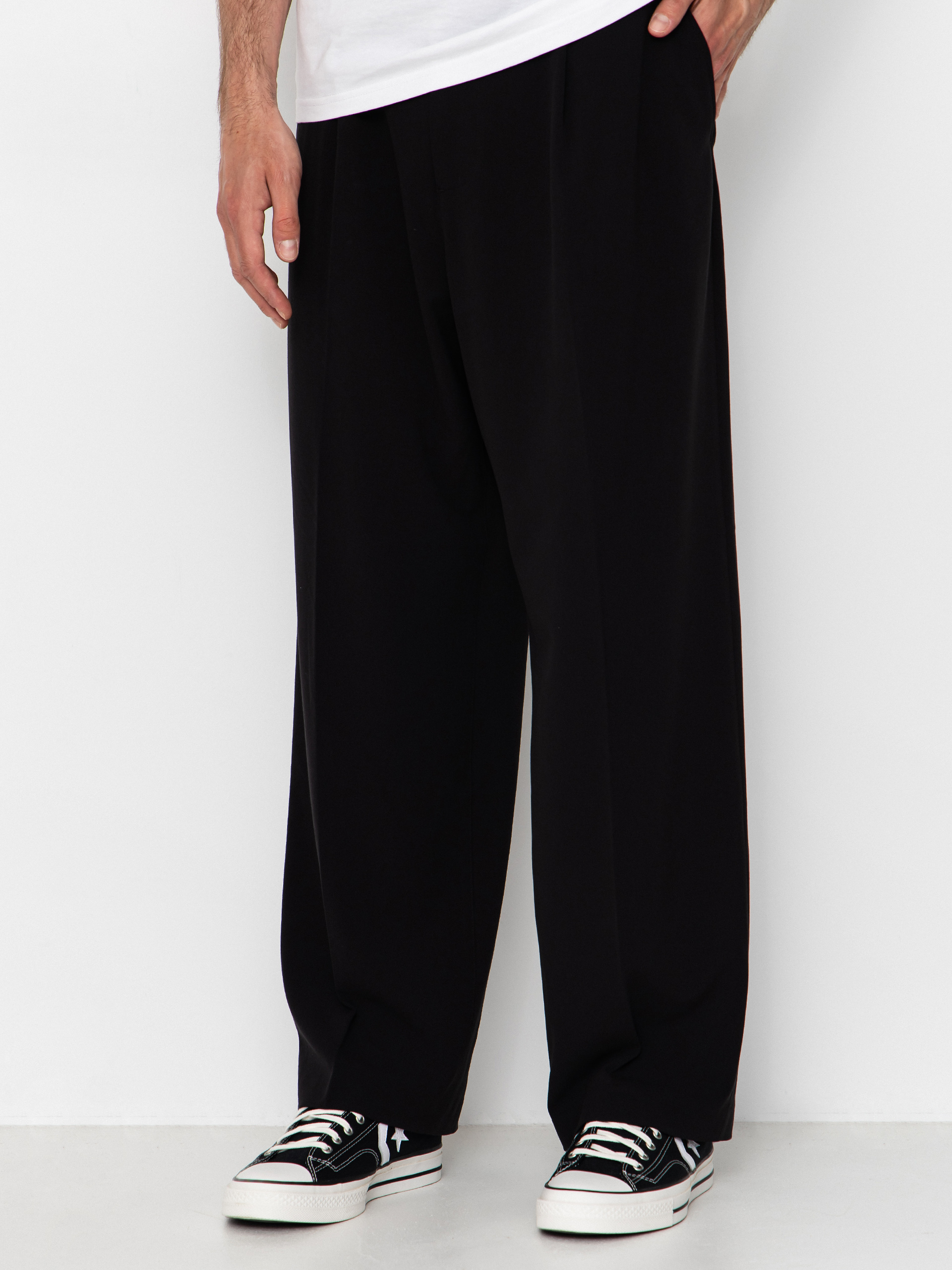 Beyond Medals Suit Hose (black)