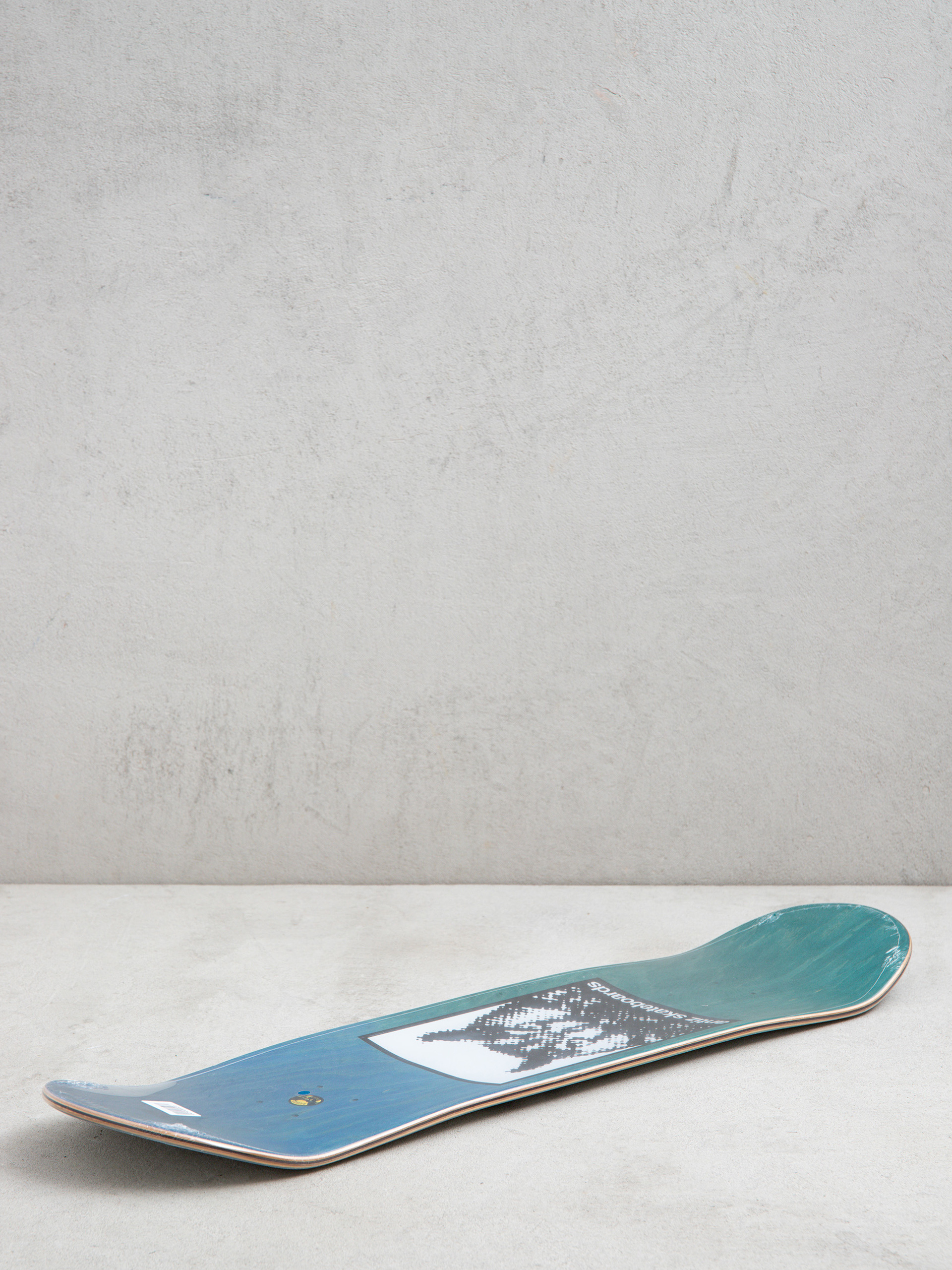 Antiz Deck Oslo M Shape Medium (white)