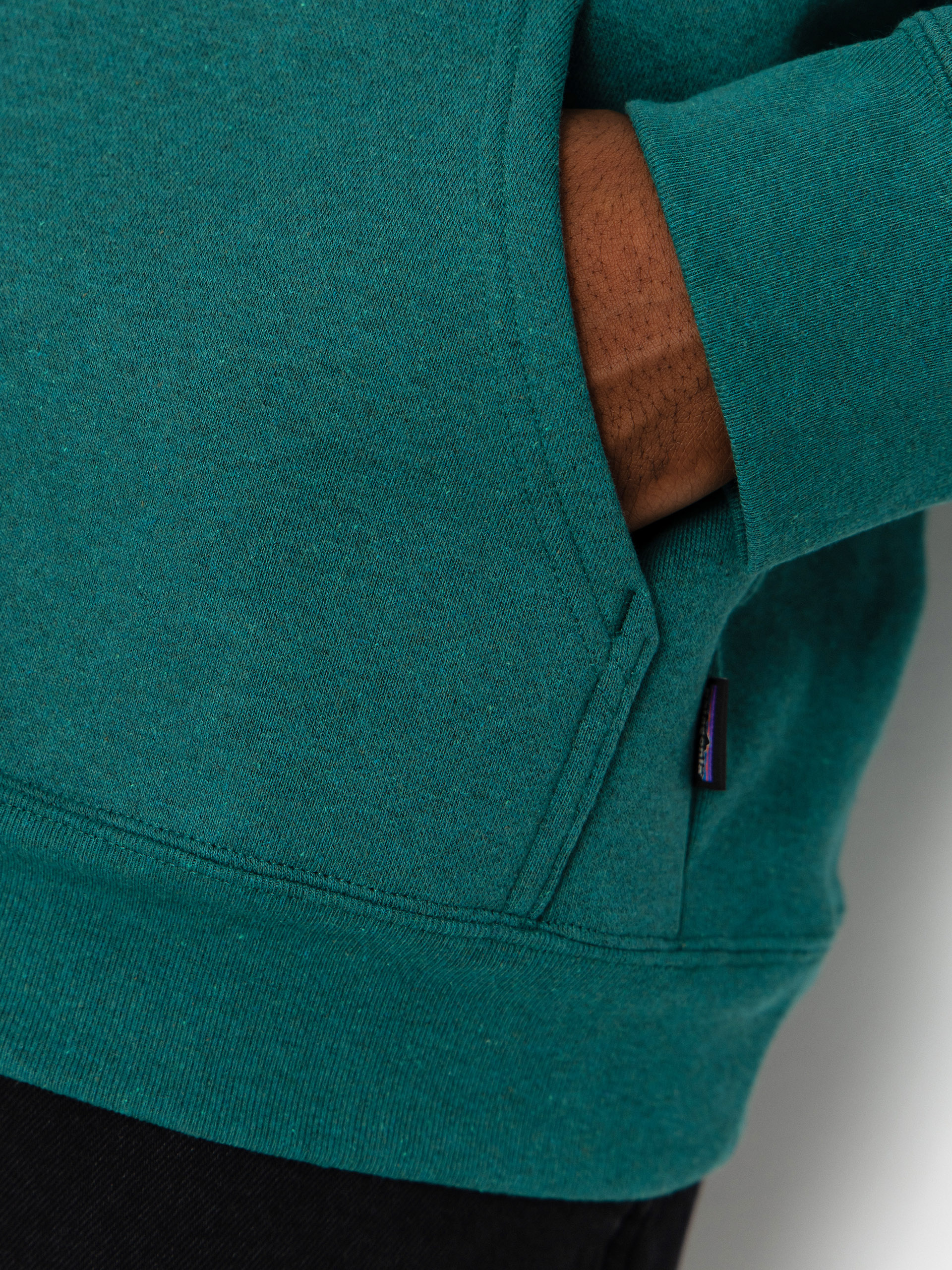 Patagonia P 6 Label Uprisal HD Hoodie (gem green)