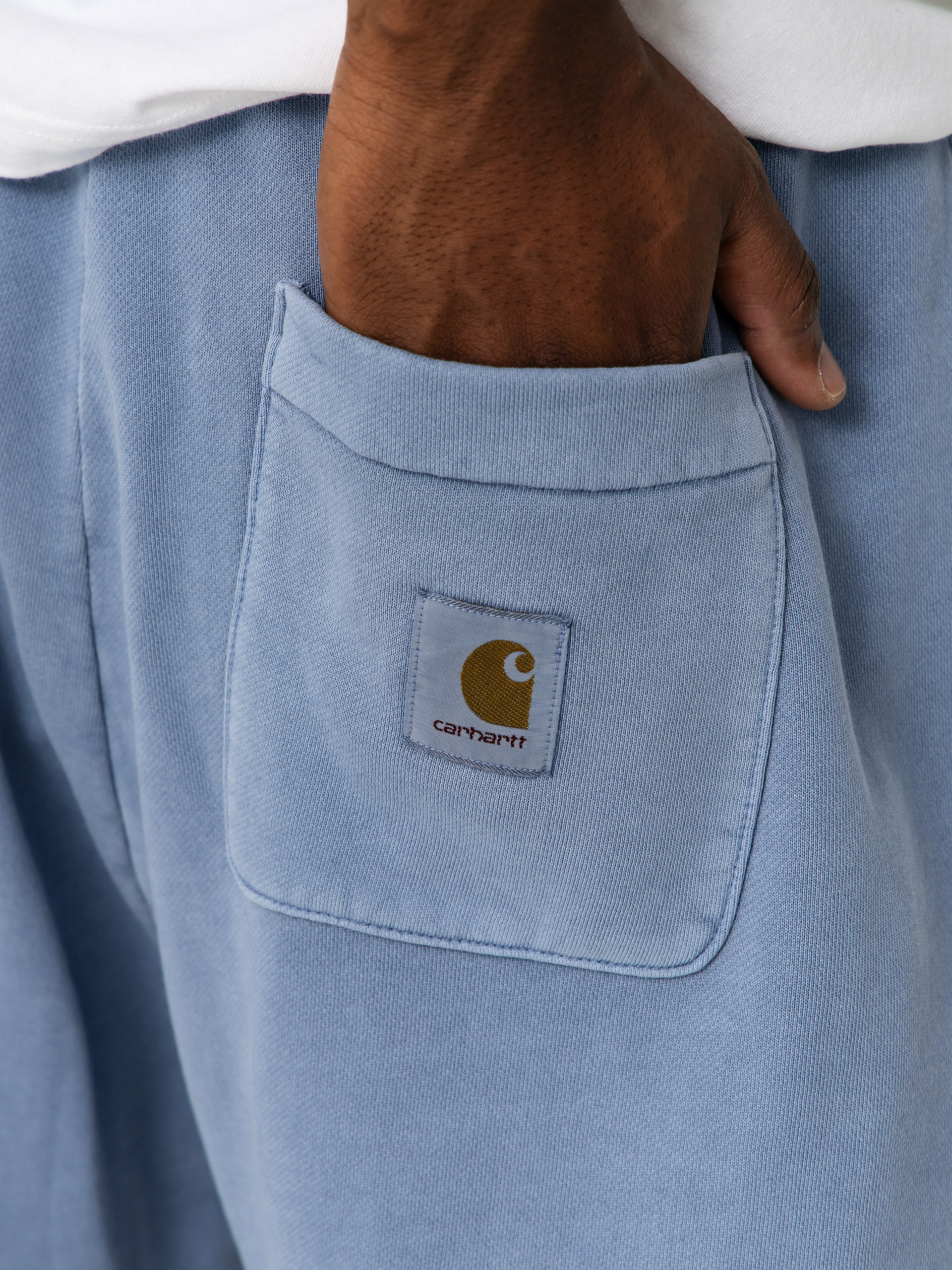 Carhartt WIP Nelson Shorts (gentle blue)