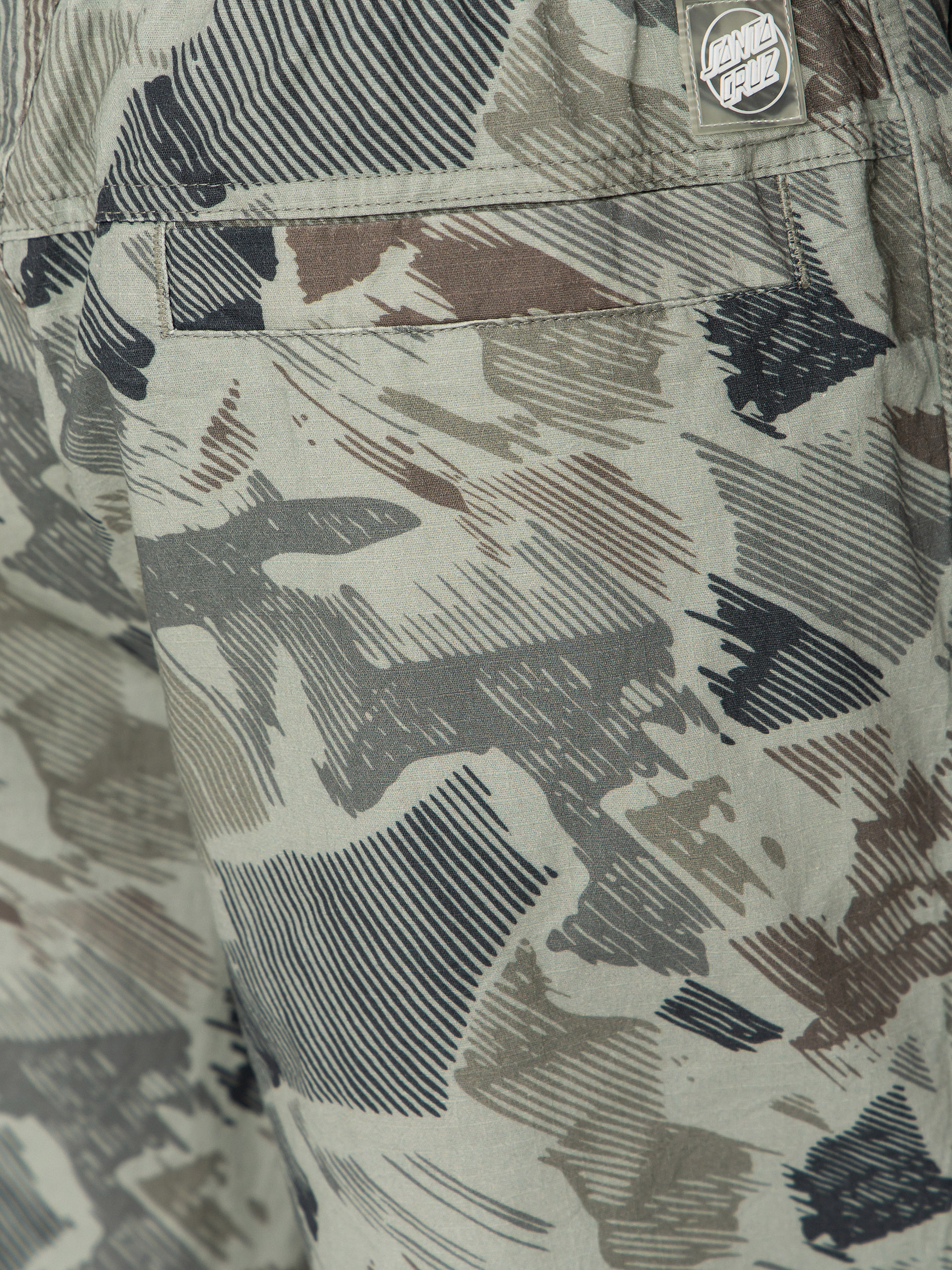 Santa Cruz Clyde Shorts (woodcut camo)
