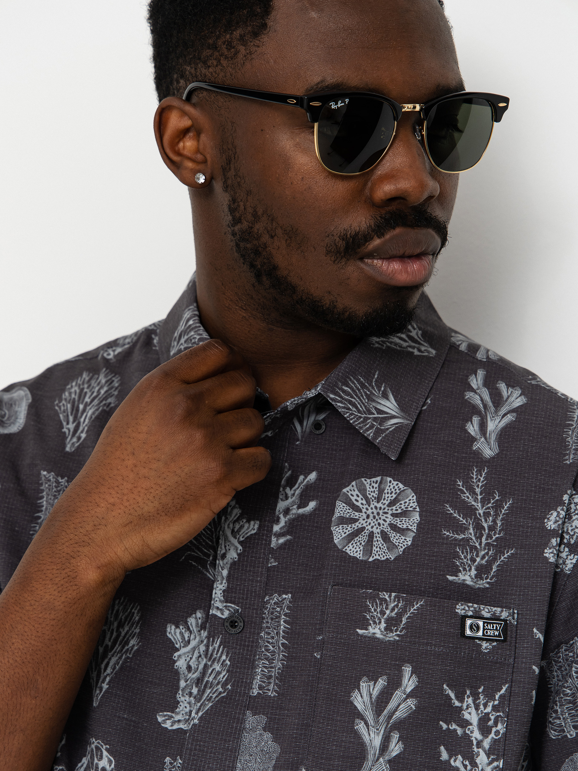 Salty Crew Breezer Perf Button Up Shirt (phantom)