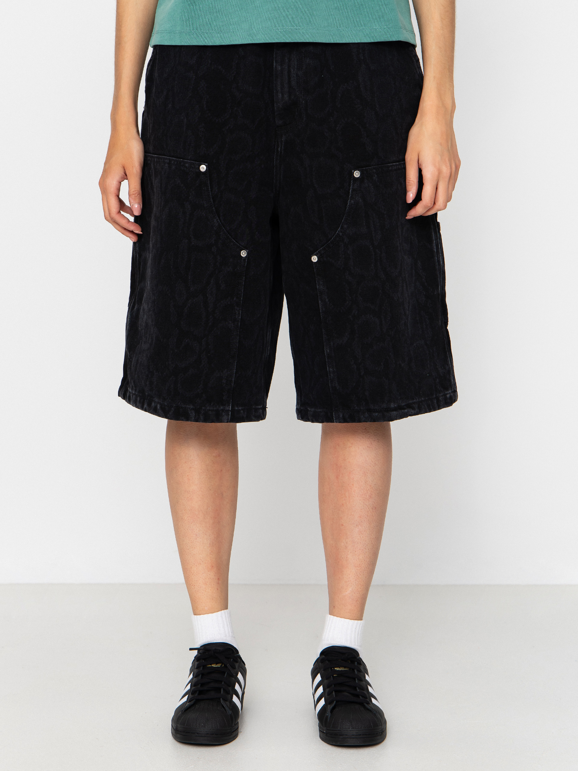 Carhartt WIP Shorts Snake Nixon Double Knee Wmn (snake camo/black)