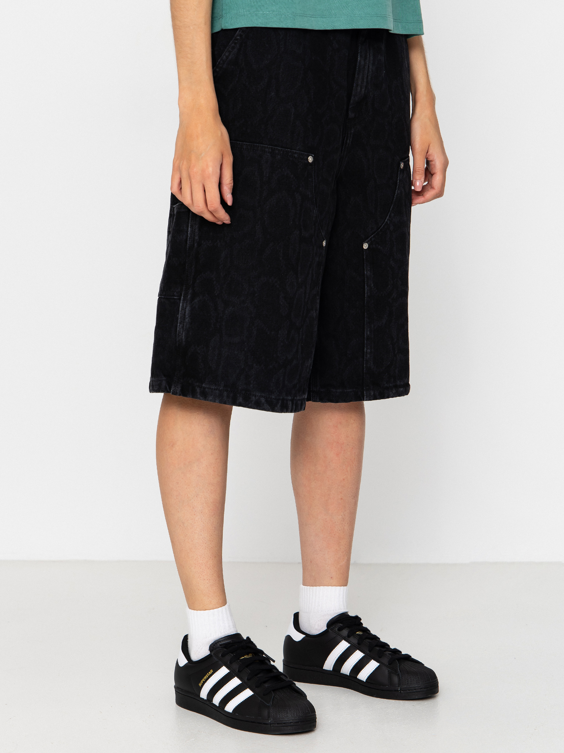 Carhartt WIP Shorts Snake Nixon Double Knee Wmn (snake camo/black)