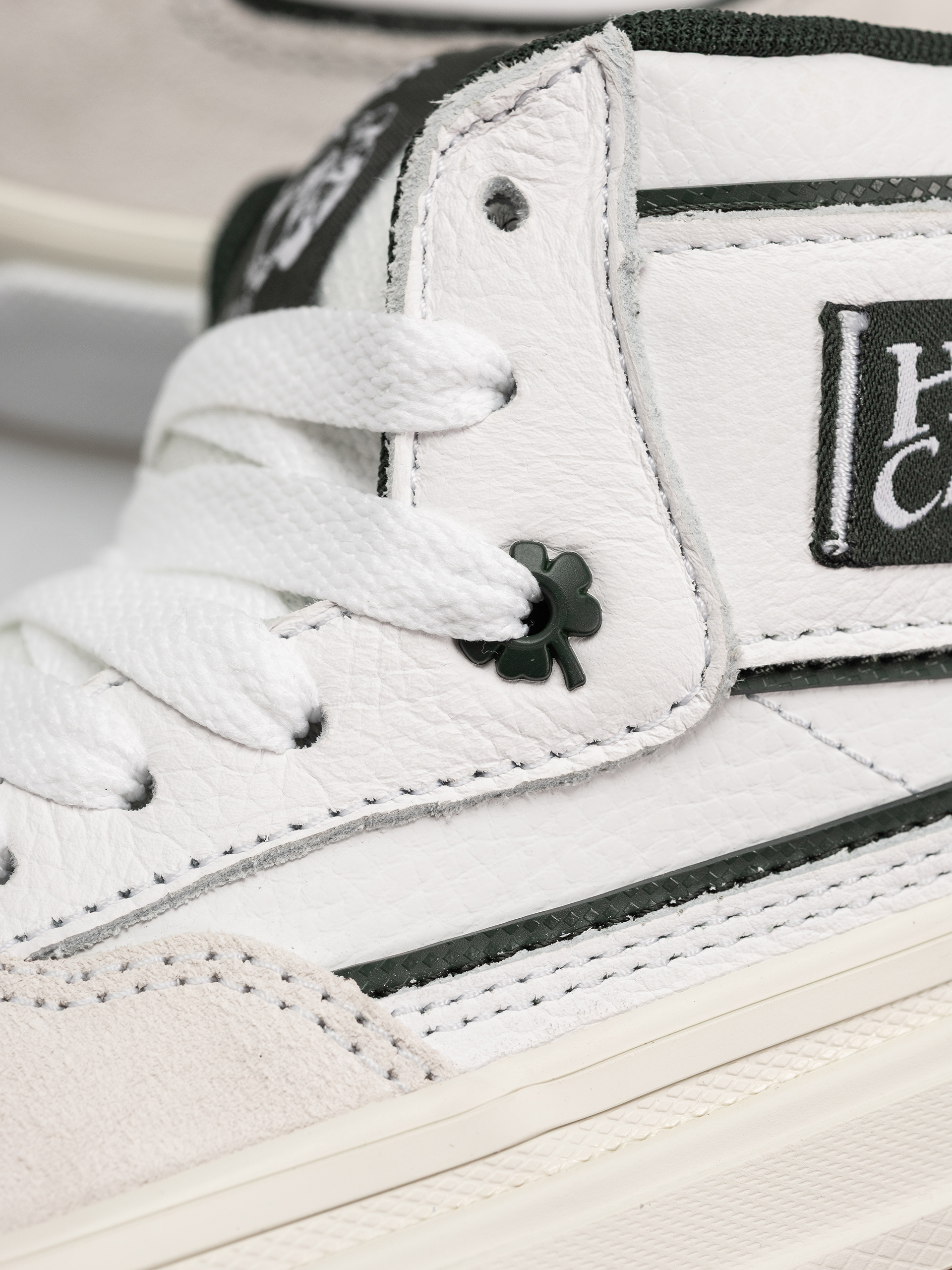 Vans Schuhe Skate Half Cab Wafflecup (white/gum)