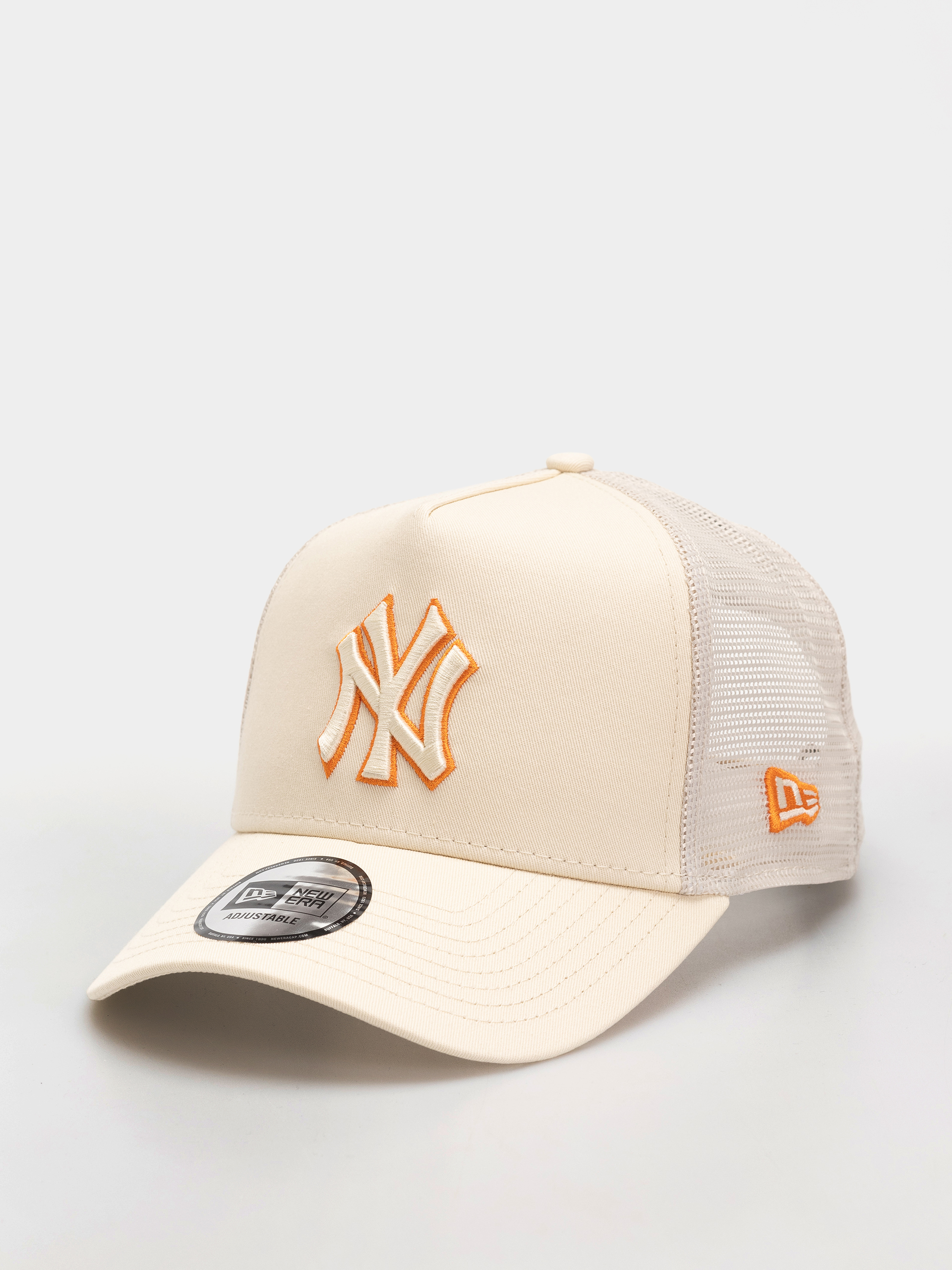 New Era Cap Outline Trucker New York Yankees (light cream)