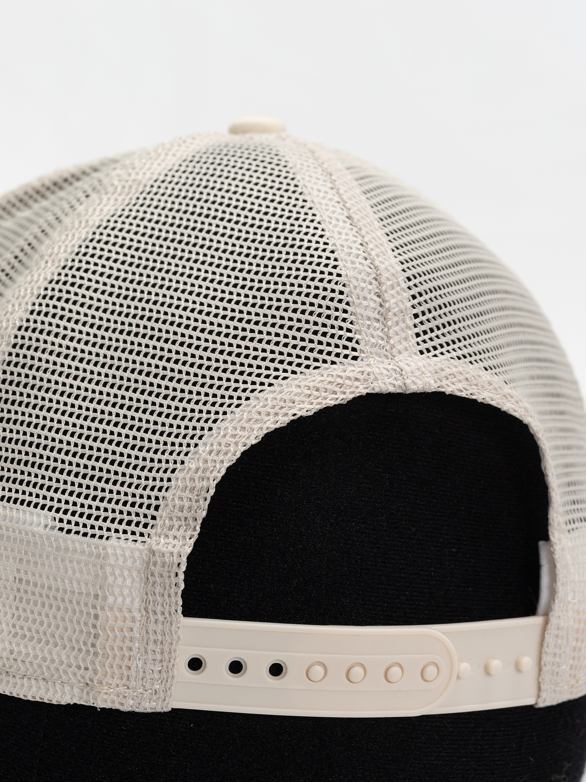 New Era Cap Outline Trucker New York Yankees (light cream)