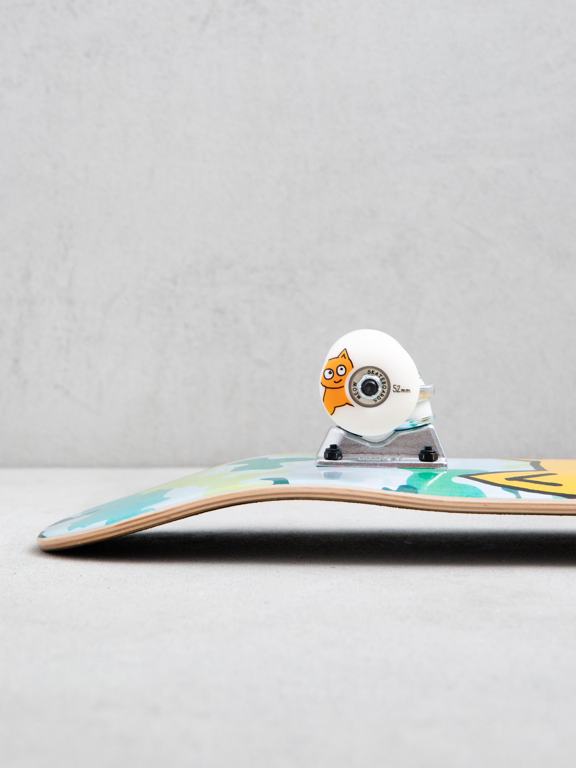 Meow Skateboards Big Cat Skateboard (camo green)