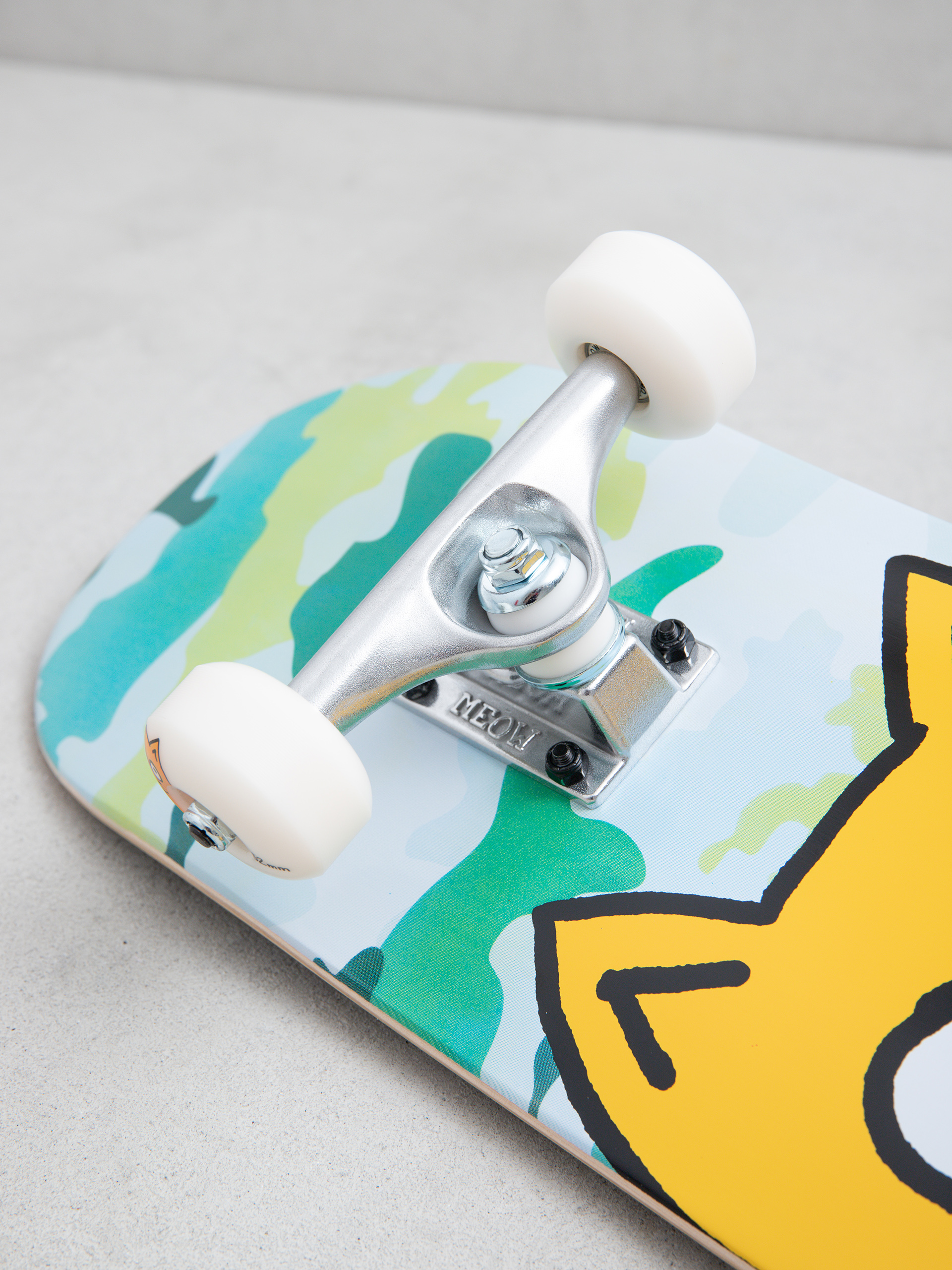 Meow Skateboards Big Cat Skateboard (camo green)