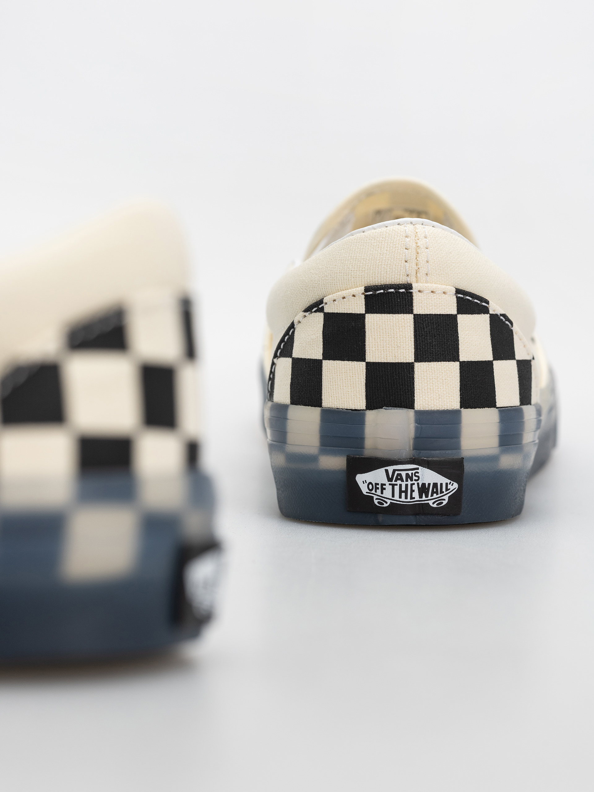 Vans Shoes Classic Slip On (black/marshmall)