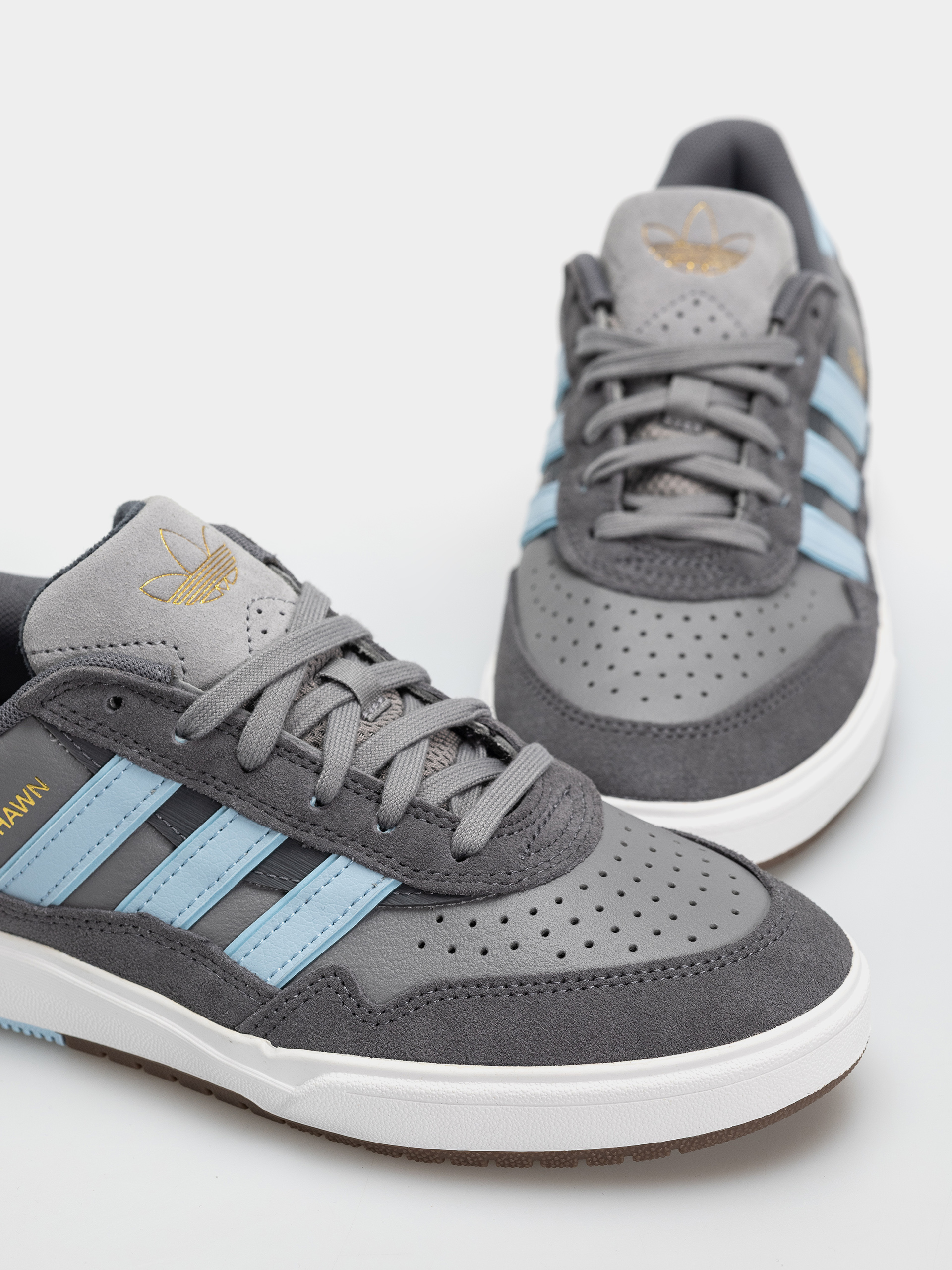 adidas Tyshawn II Schuhe (grefiv/clesky/ftwwht)