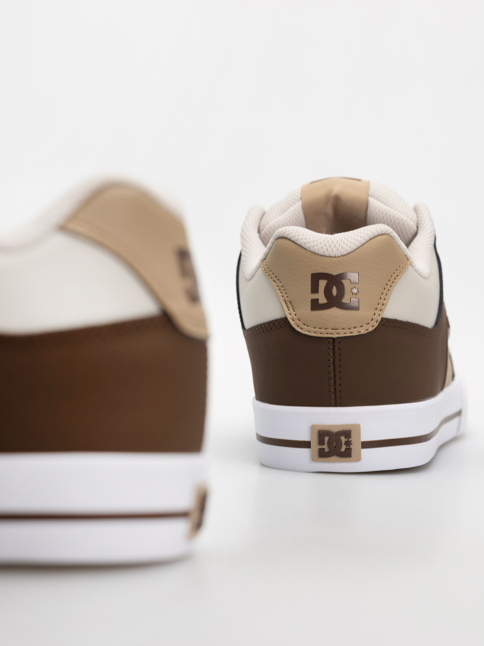 DC Pure Shoes (brown/tan/offwhite)