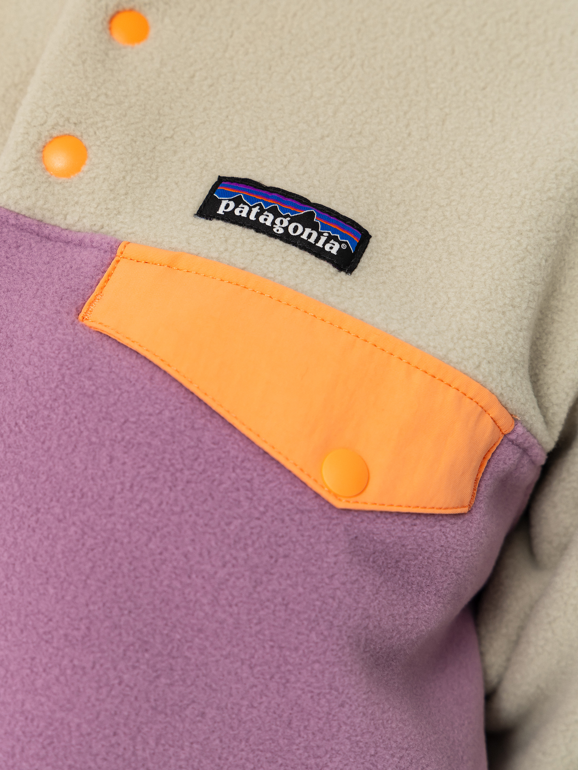 Damen Patagonia Lightweight Synchilla Snap T Fleece Jacke (light violet)