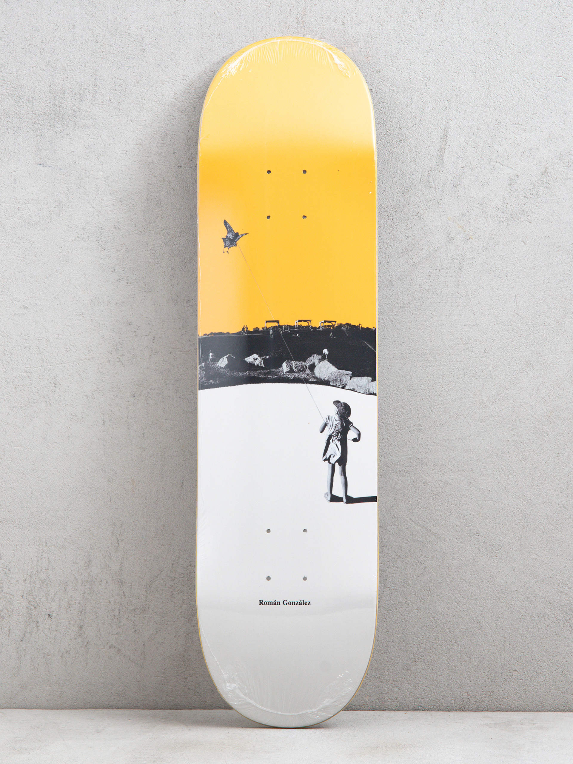 Polar Skate Deck Roman Gonzalez Kite