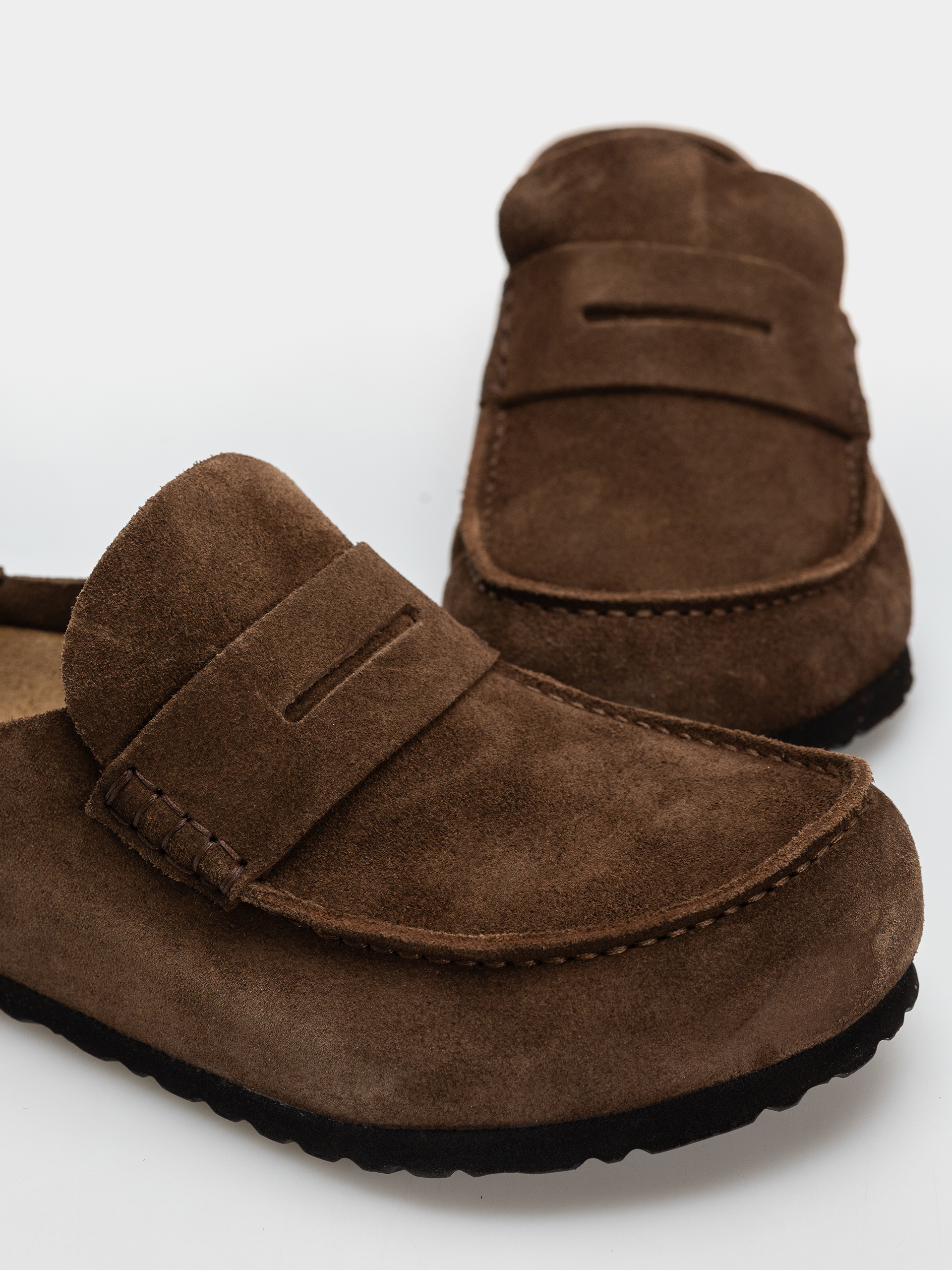 Birkenstock Naples Wrapped Suede Leather Regular Flip Flops (carafe)