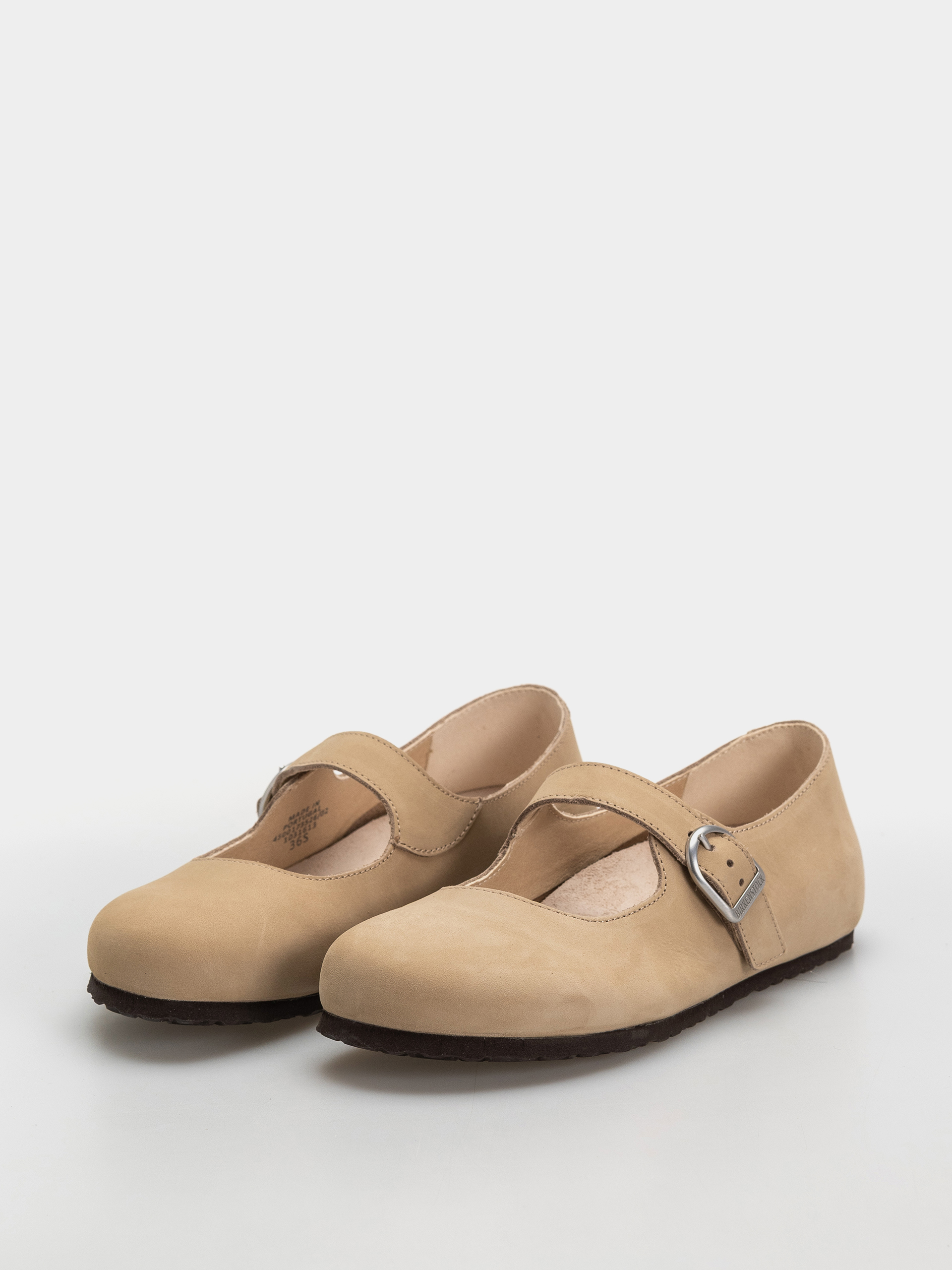 Birkenstock Santa Clarita Nubuck Leather Narrow Wmn Flip Flops (sandcastle)